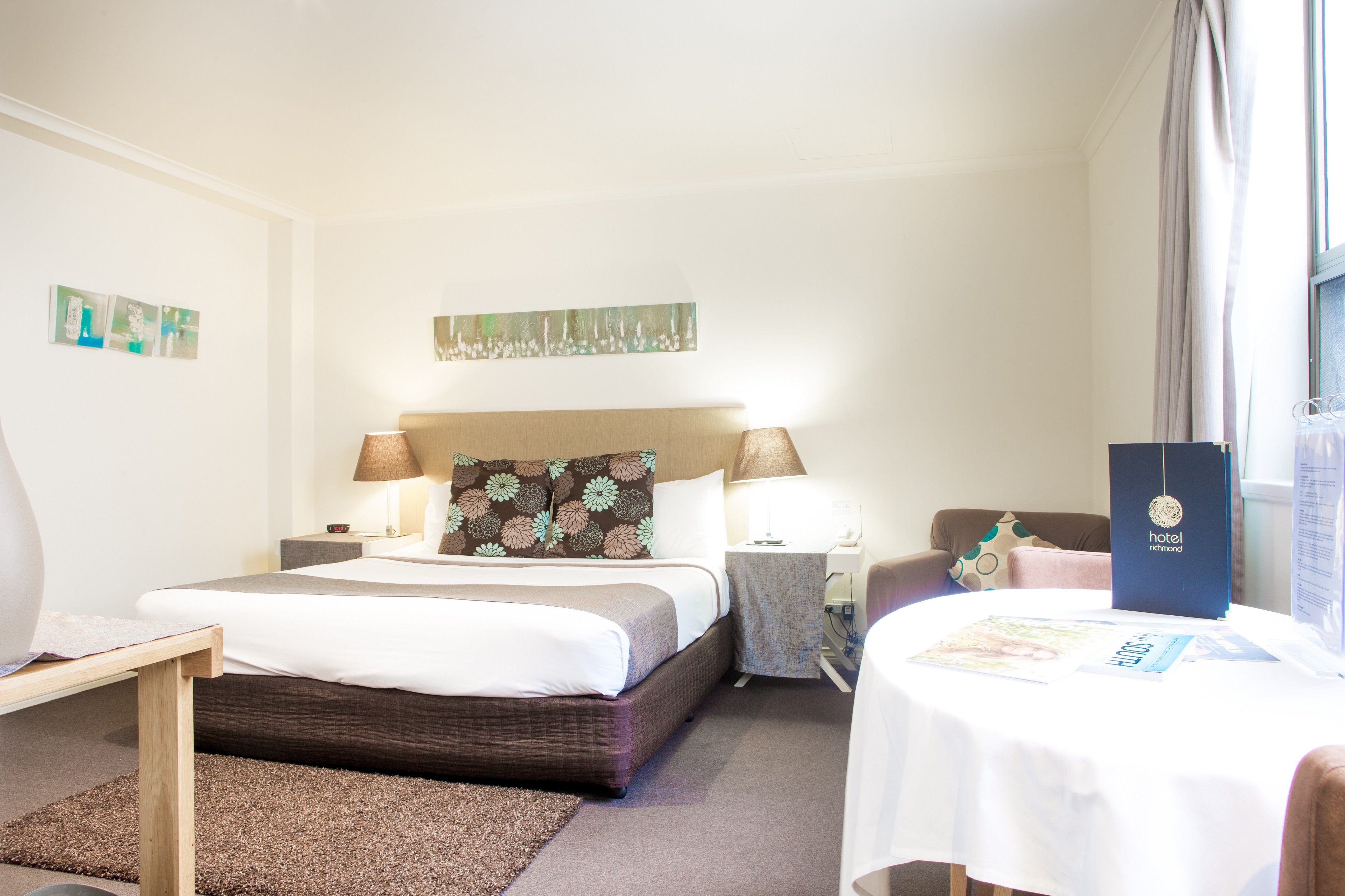 The Richmond Hotel by null