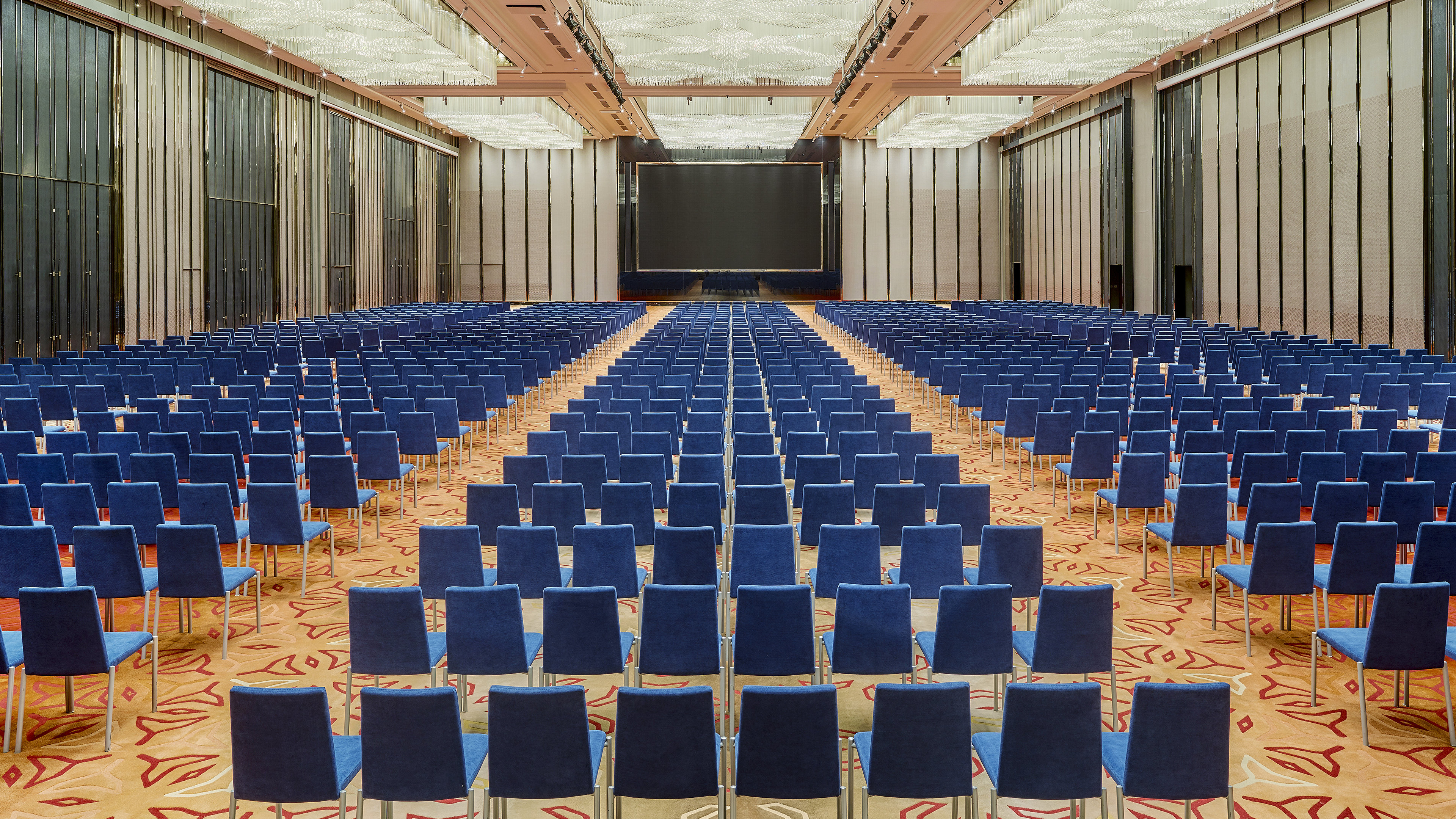 Intercontinental Guangzhou Exhibition Center by null
