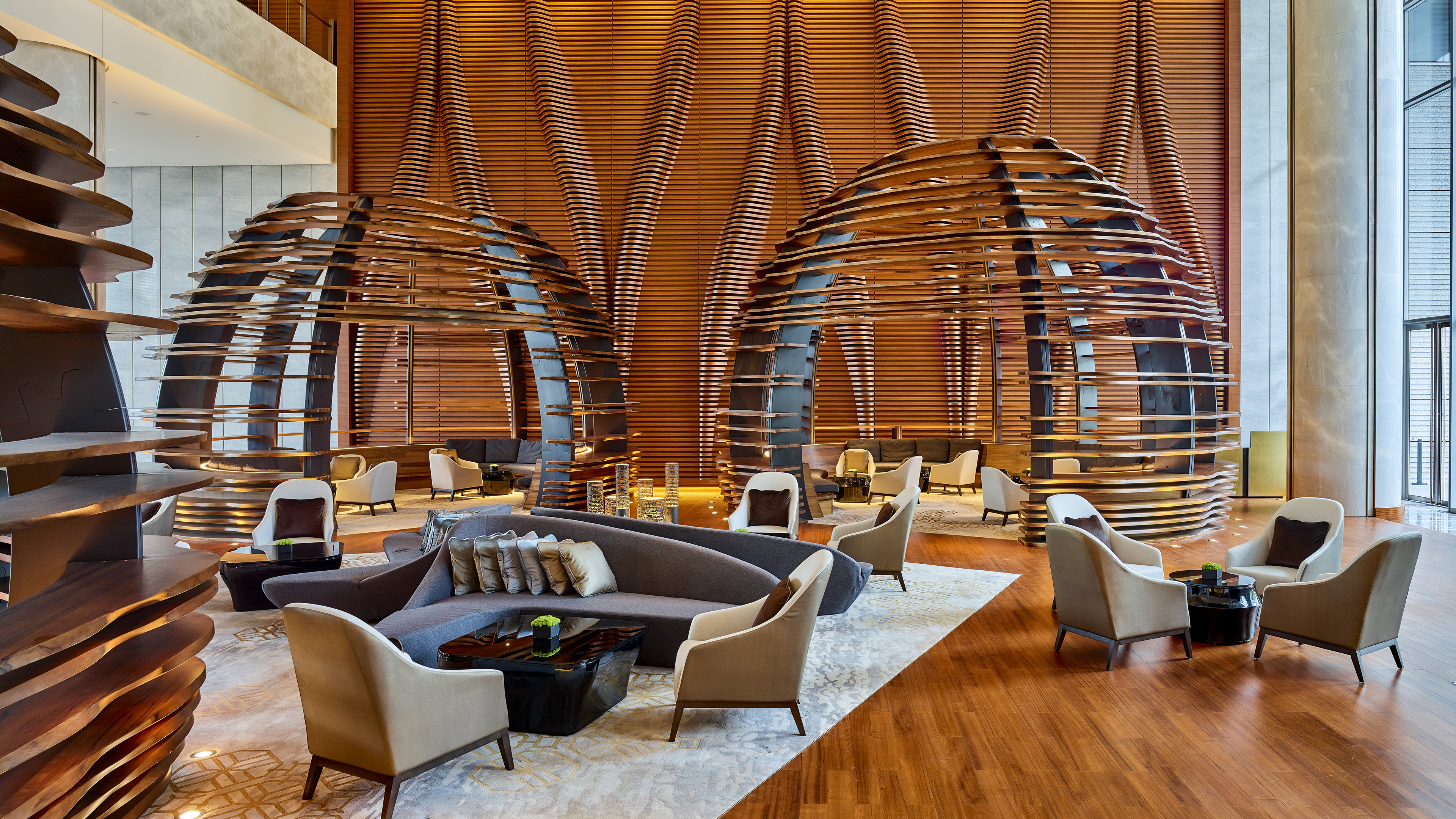 Intercontinental Guangzhou Exhibition Center by null