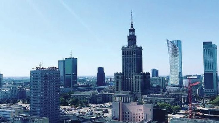 Hotel Warszawa in the Prudential Building by null