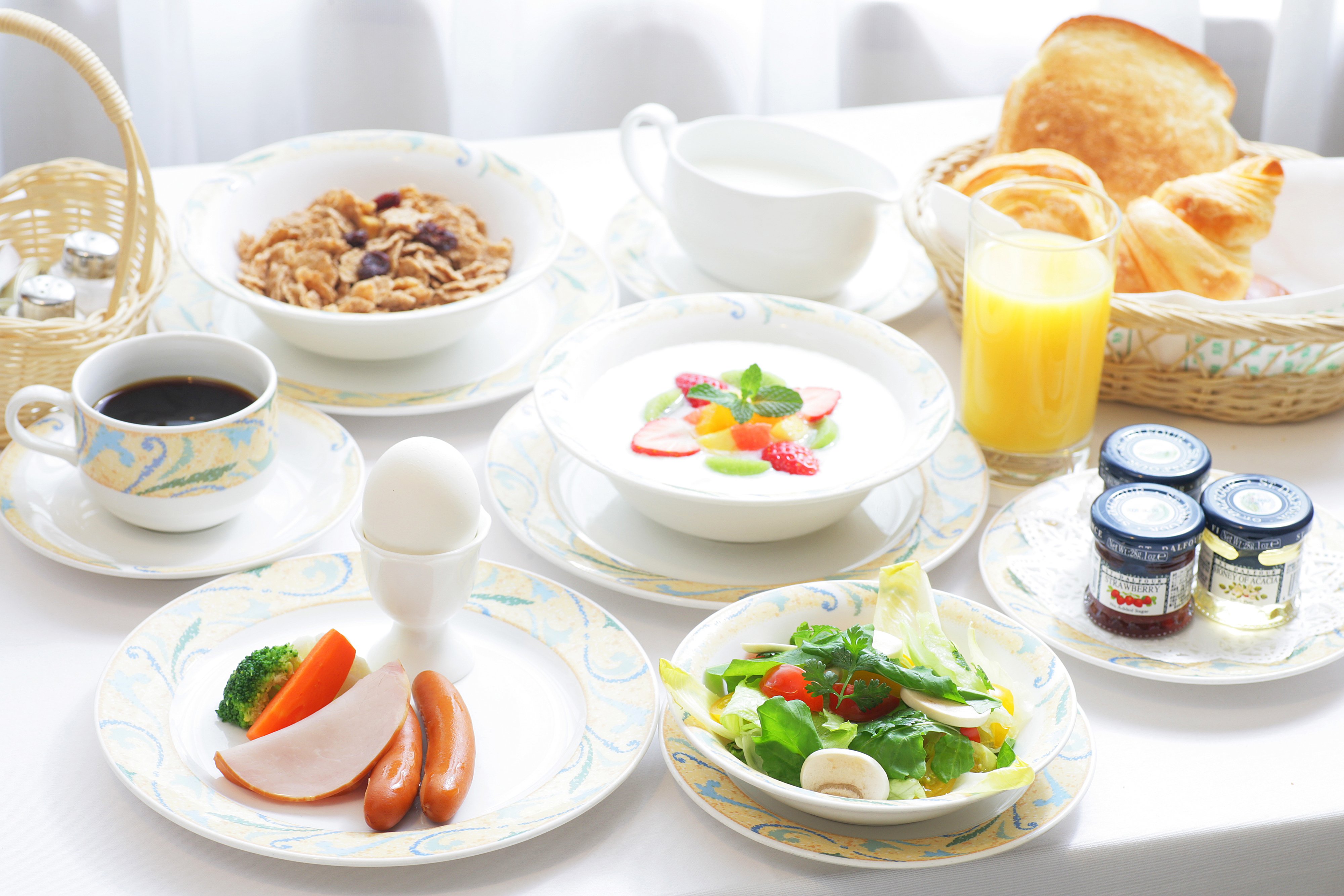 ANA Crowne Plaza Hotel Grand Court Nagoya by null
