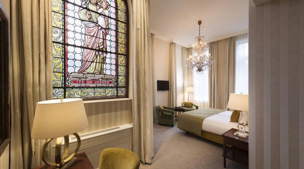 Hotel Dukes' Palace by null