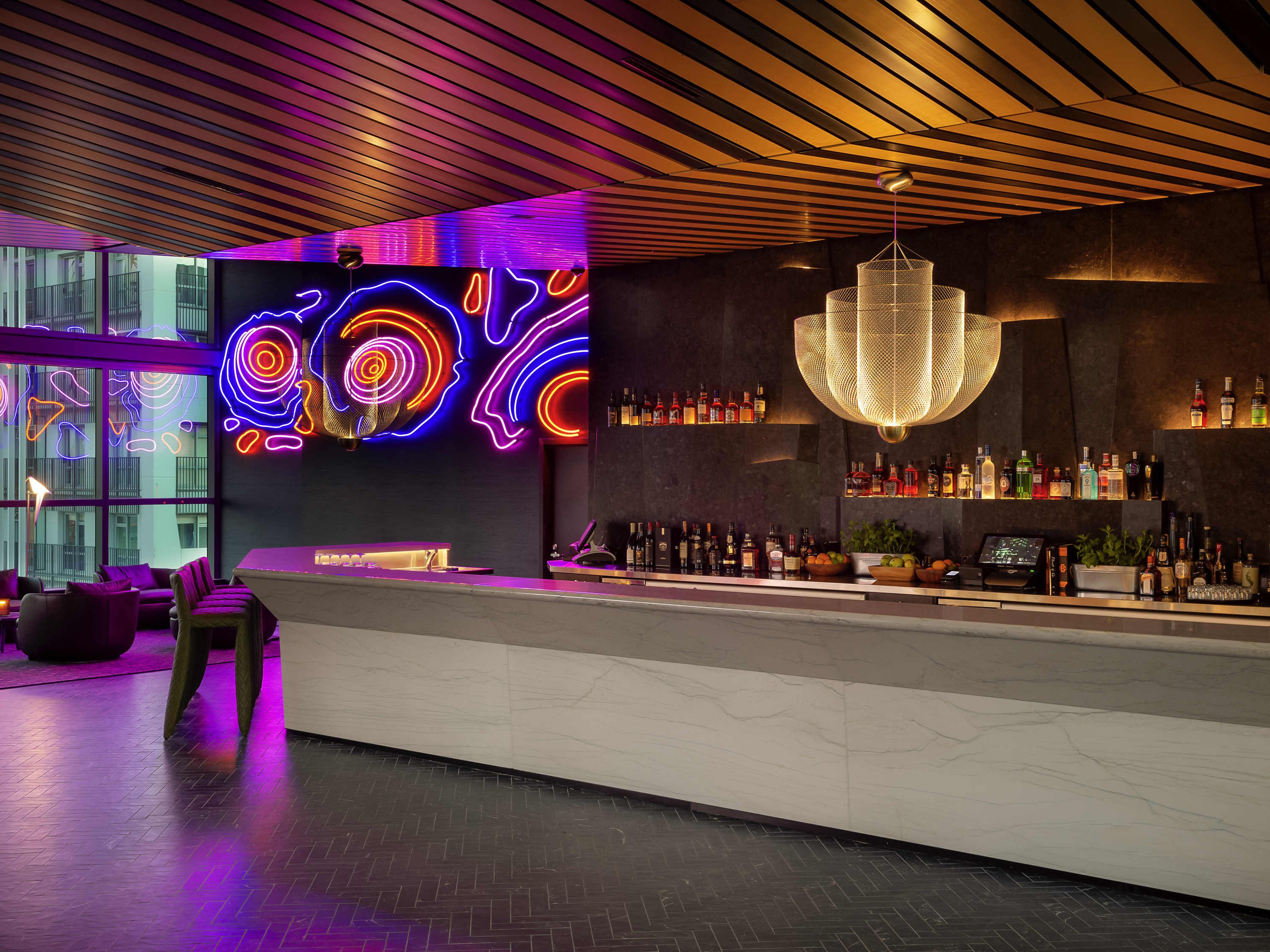 SO/ Auckland by null