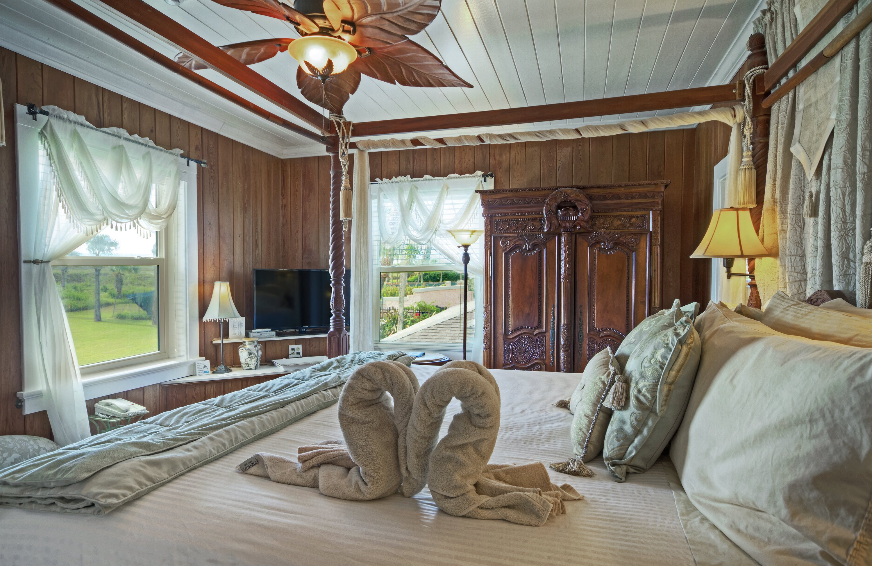 Beachfront Bed & Breakfast by null