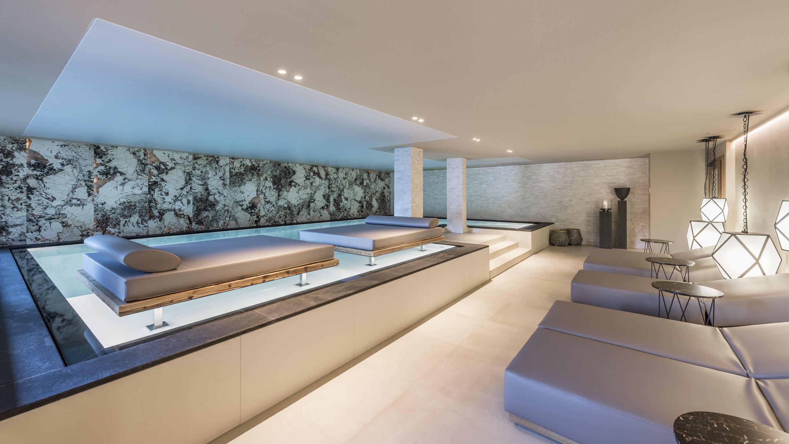 Hotel Montchalet by null