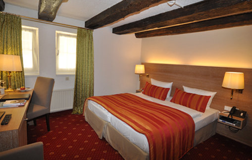 Hotel Walhalla by null