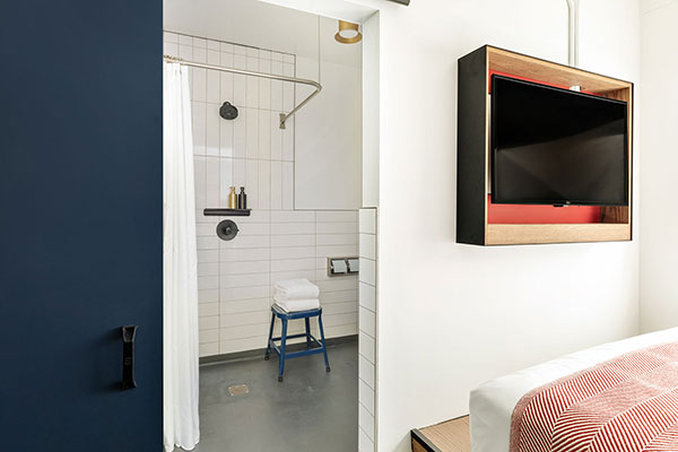 The Revolution Hotel by null