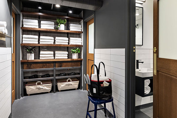 The Revolution Hotel by null