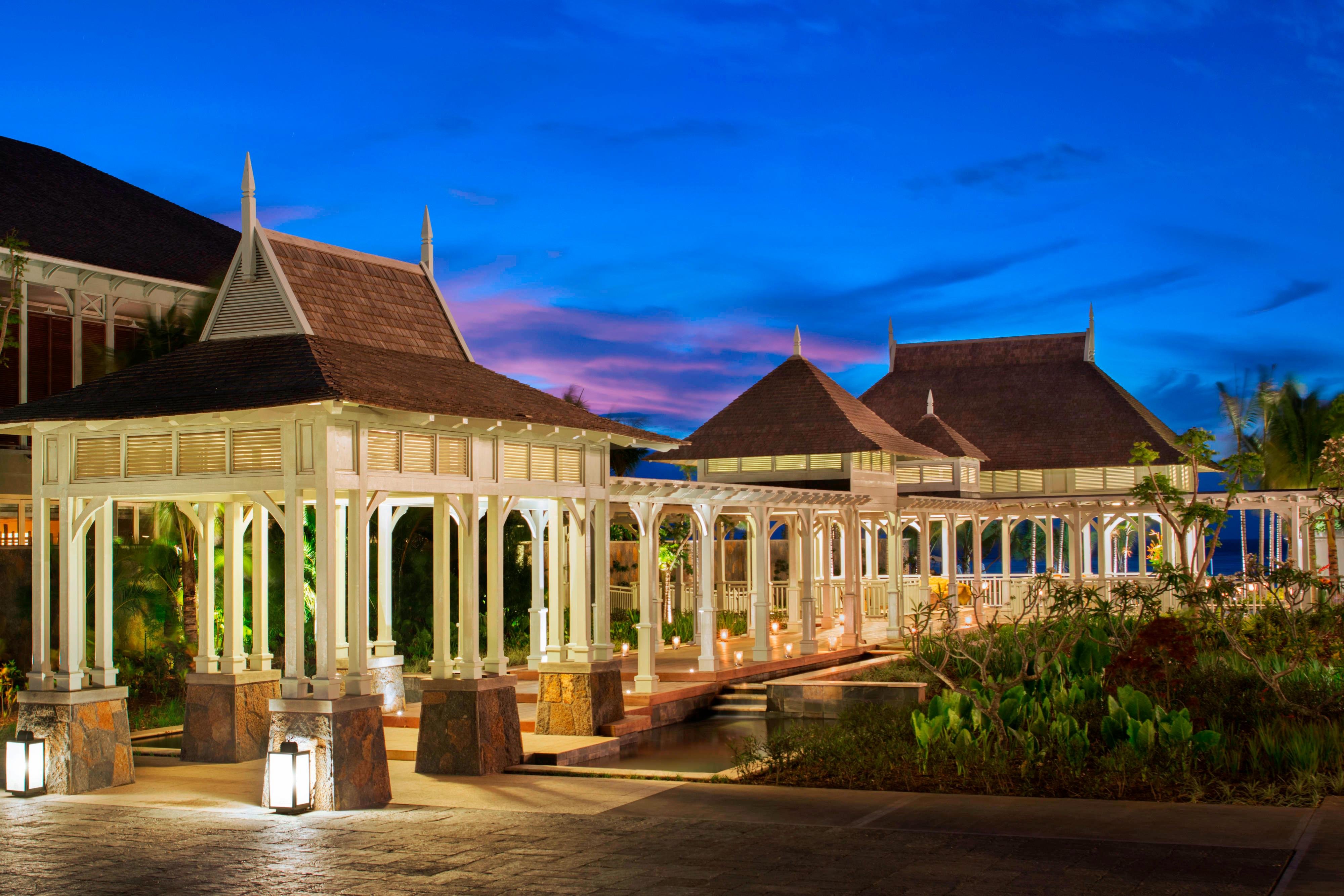 The St. Regis Le Morne Resort, Mauritius by null