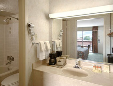 Downtown Inn & Suites by null