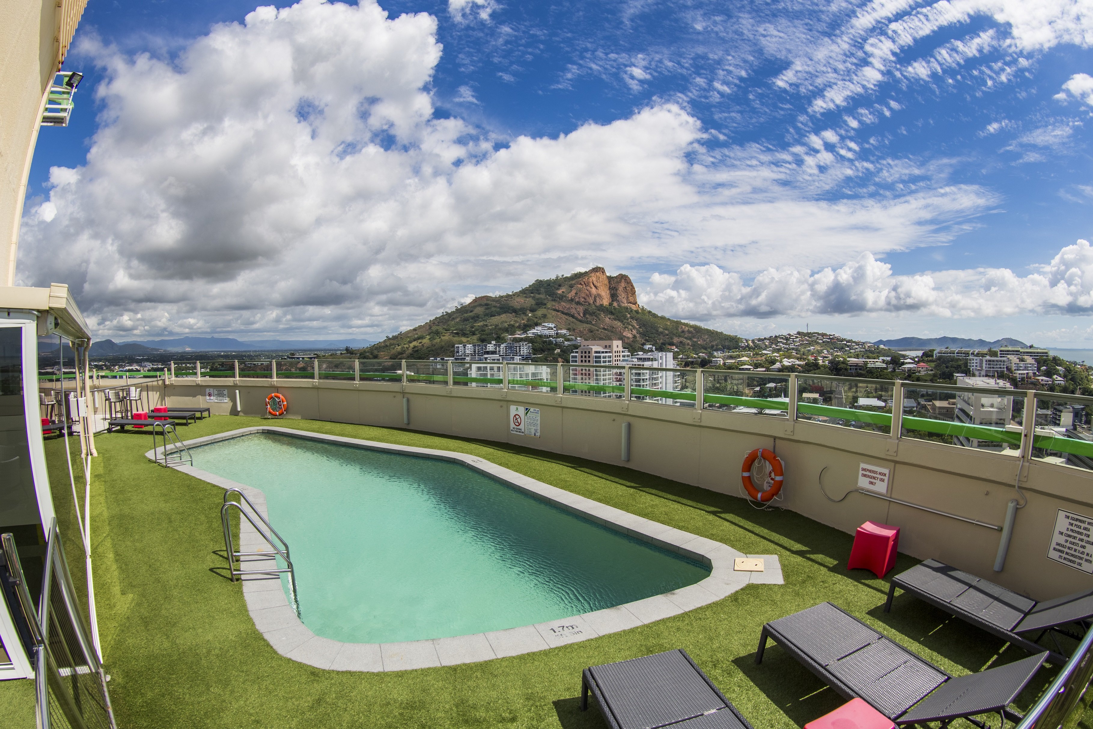 Hotel Grand Chancellor Townsville by null