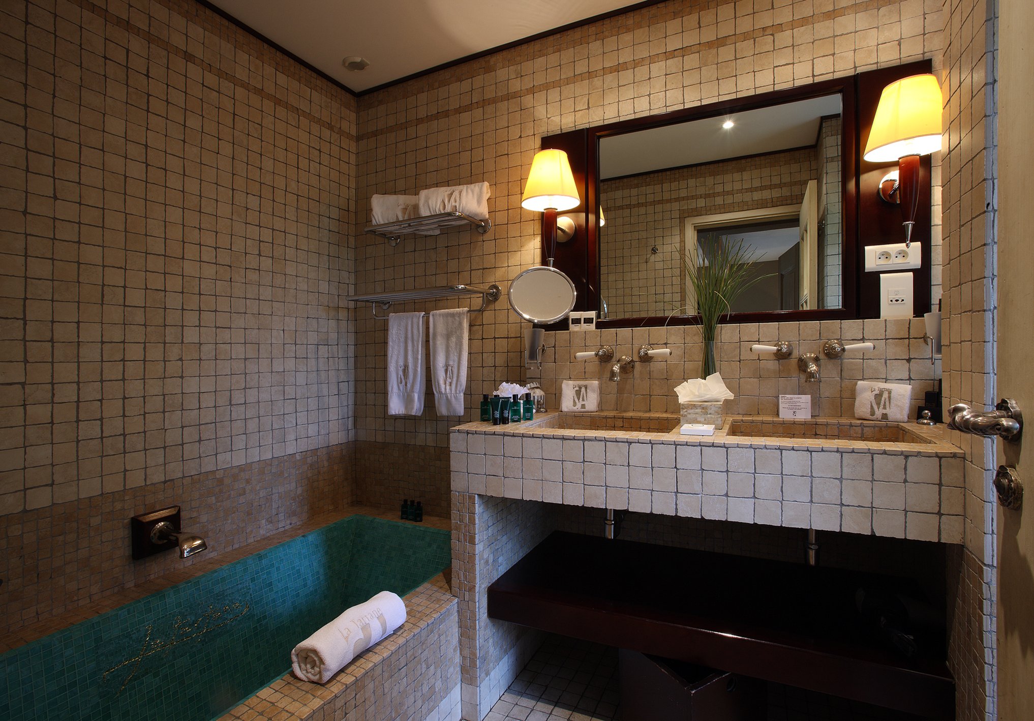 Hôtel La Tartane Saint Tropez by null