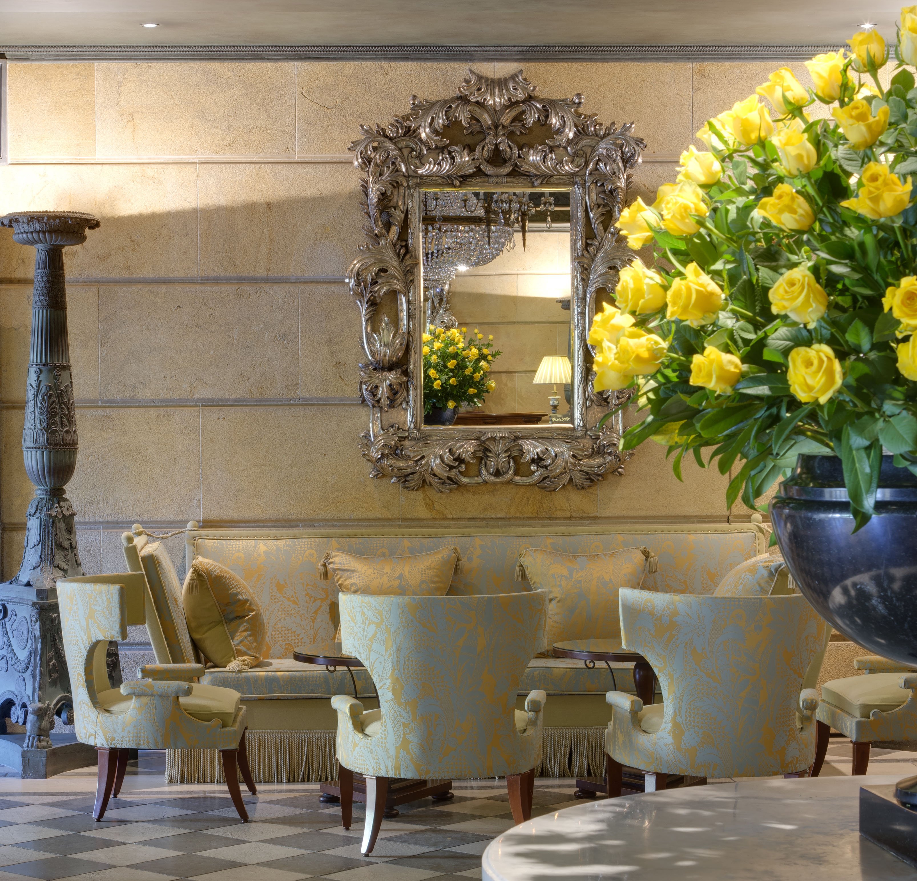 Hotel Metropole, Monte Carlo by null