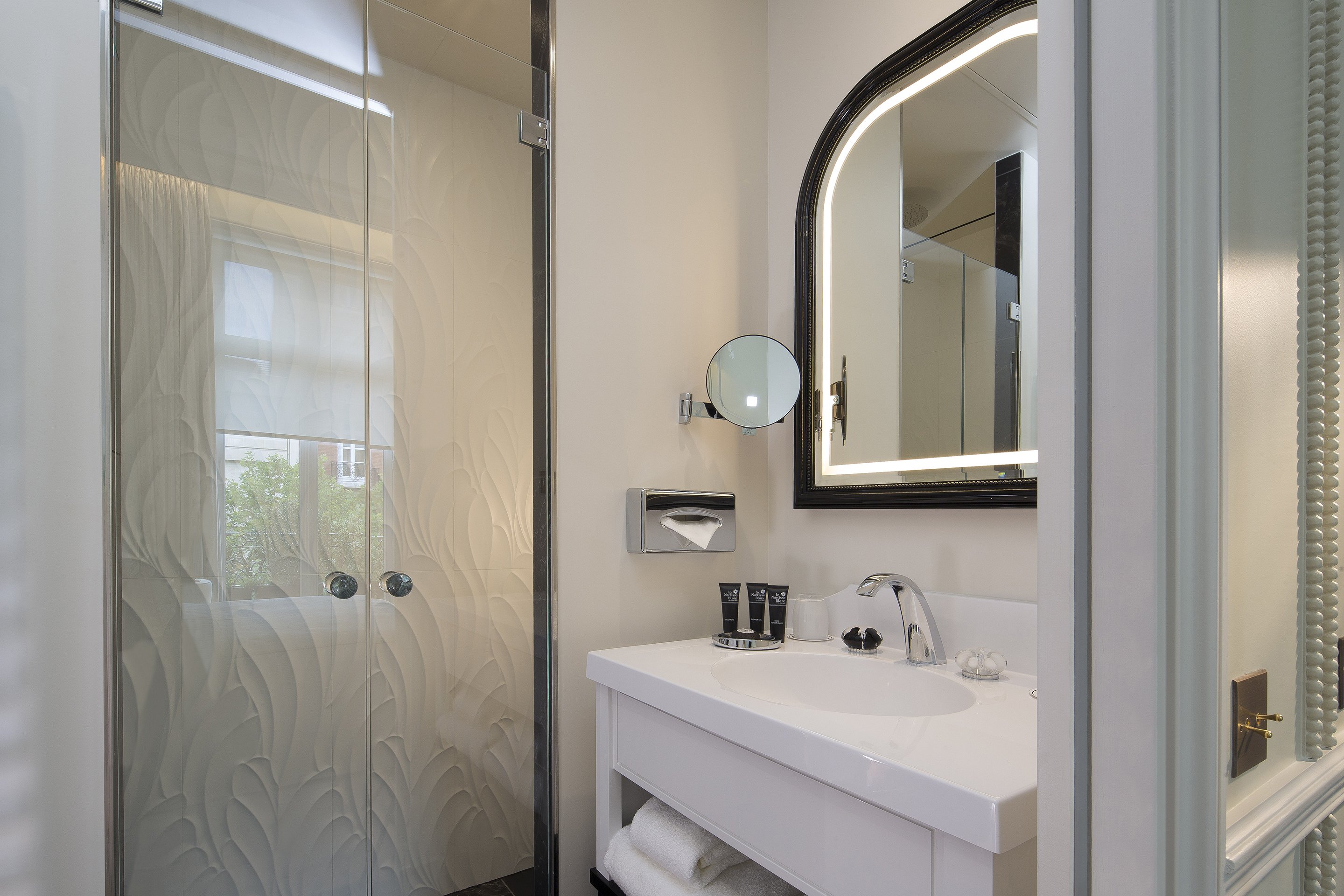 Le Narcisse Blanc Hôtel & Spa by null