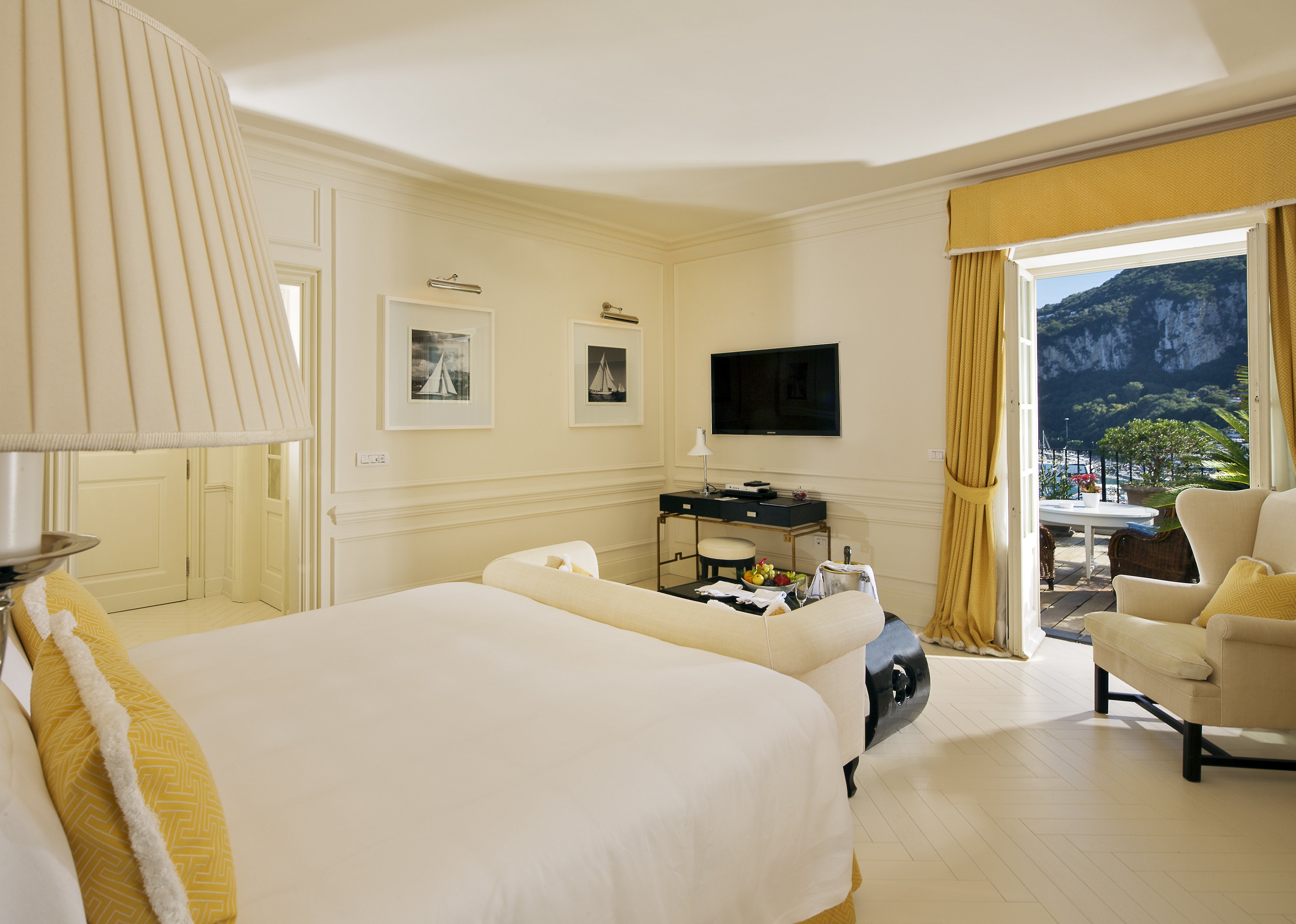 J.K. Place Capri by null