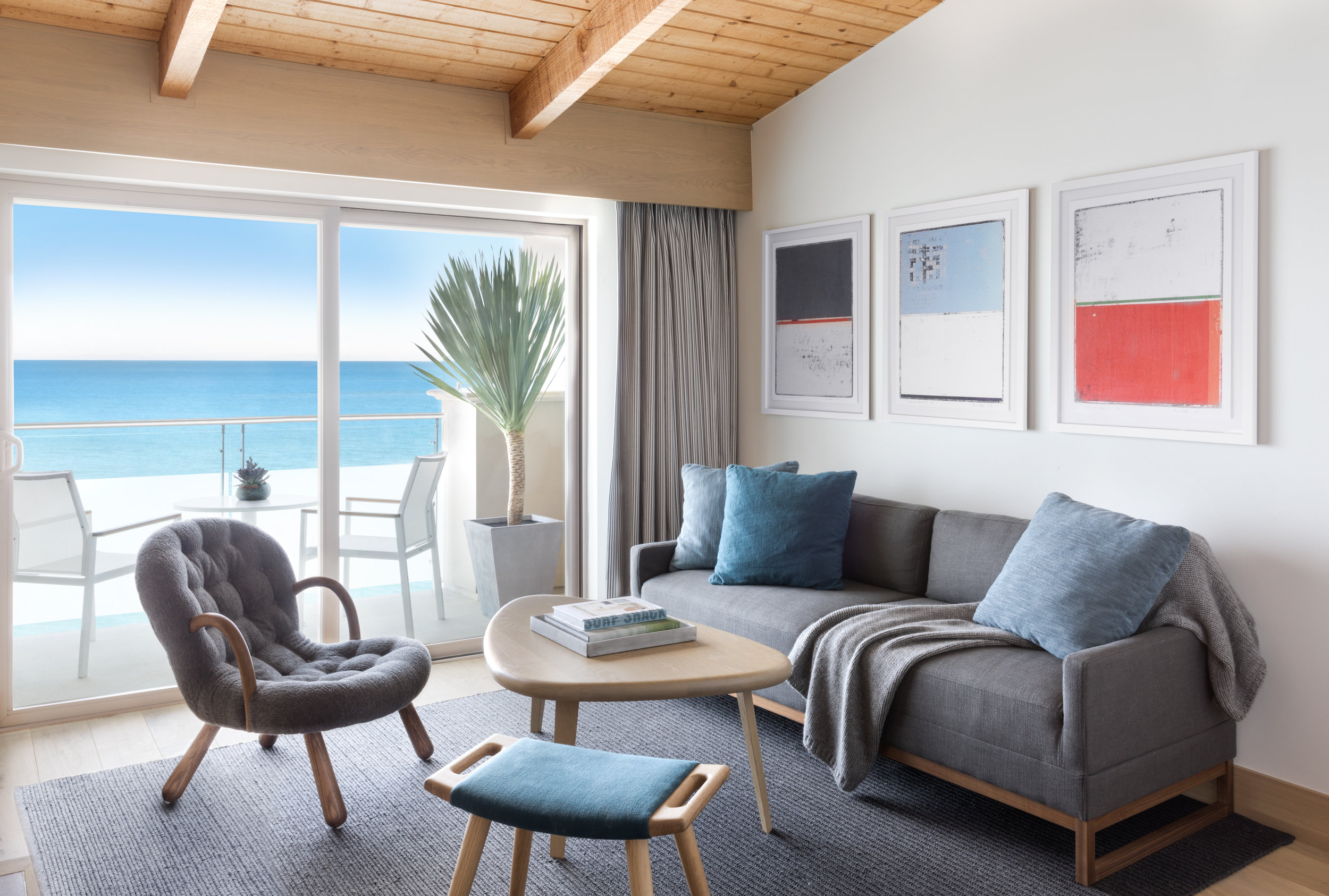 Malibu Beach Inn by Google