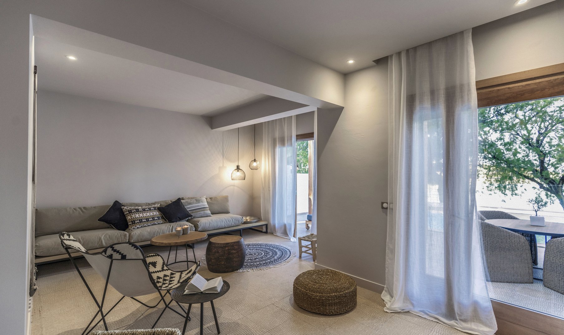 Minos Beach Art Hotel by null