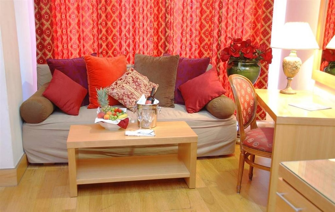 Le Palace Hotel by null