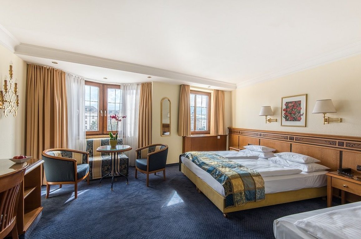 Hotel Mondschein by null