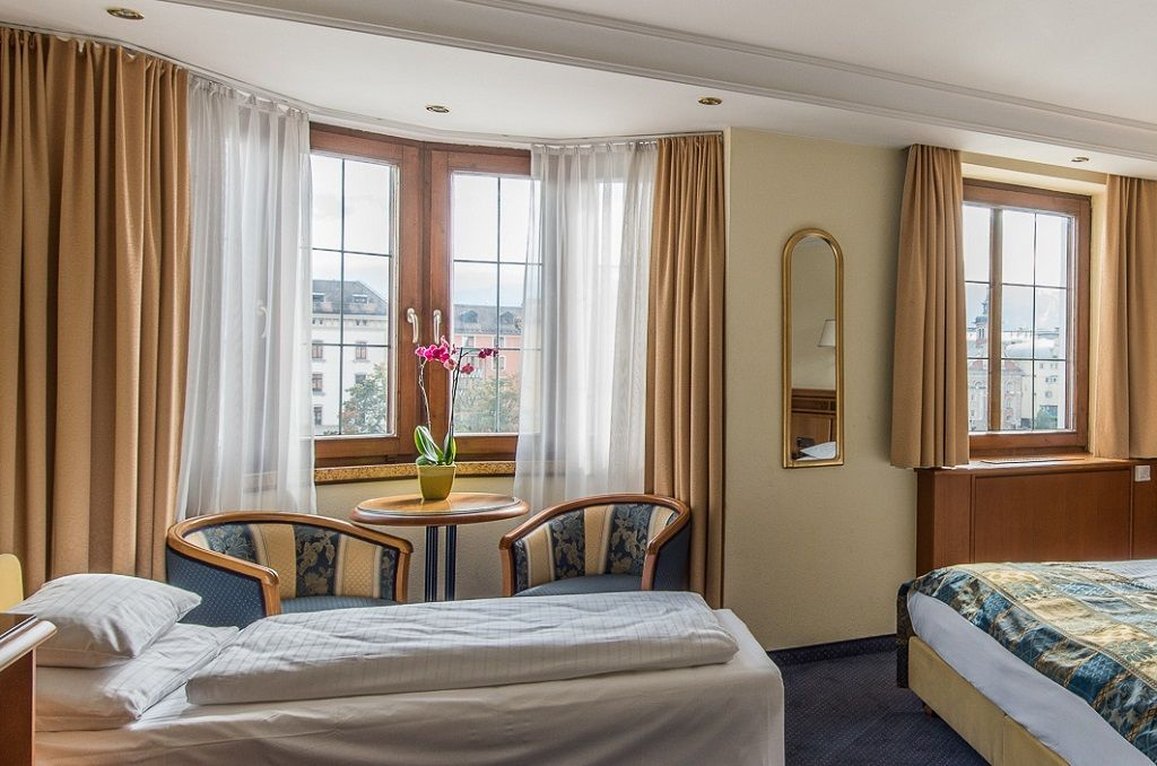 Hotel Mondschein by null