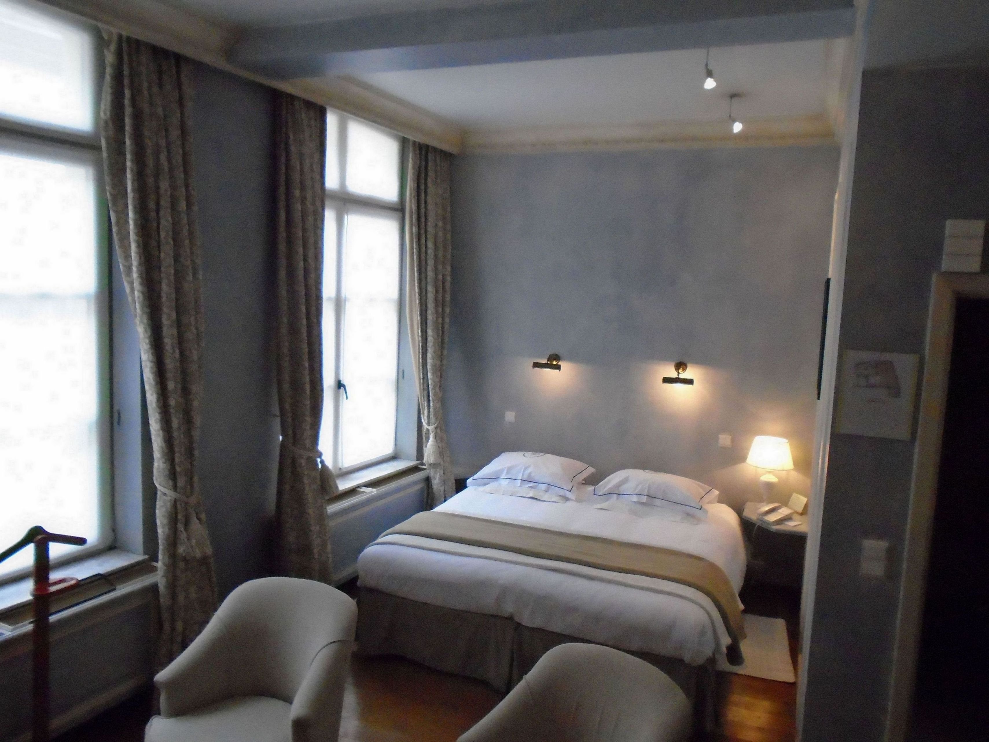 Le Dixseptieme by null