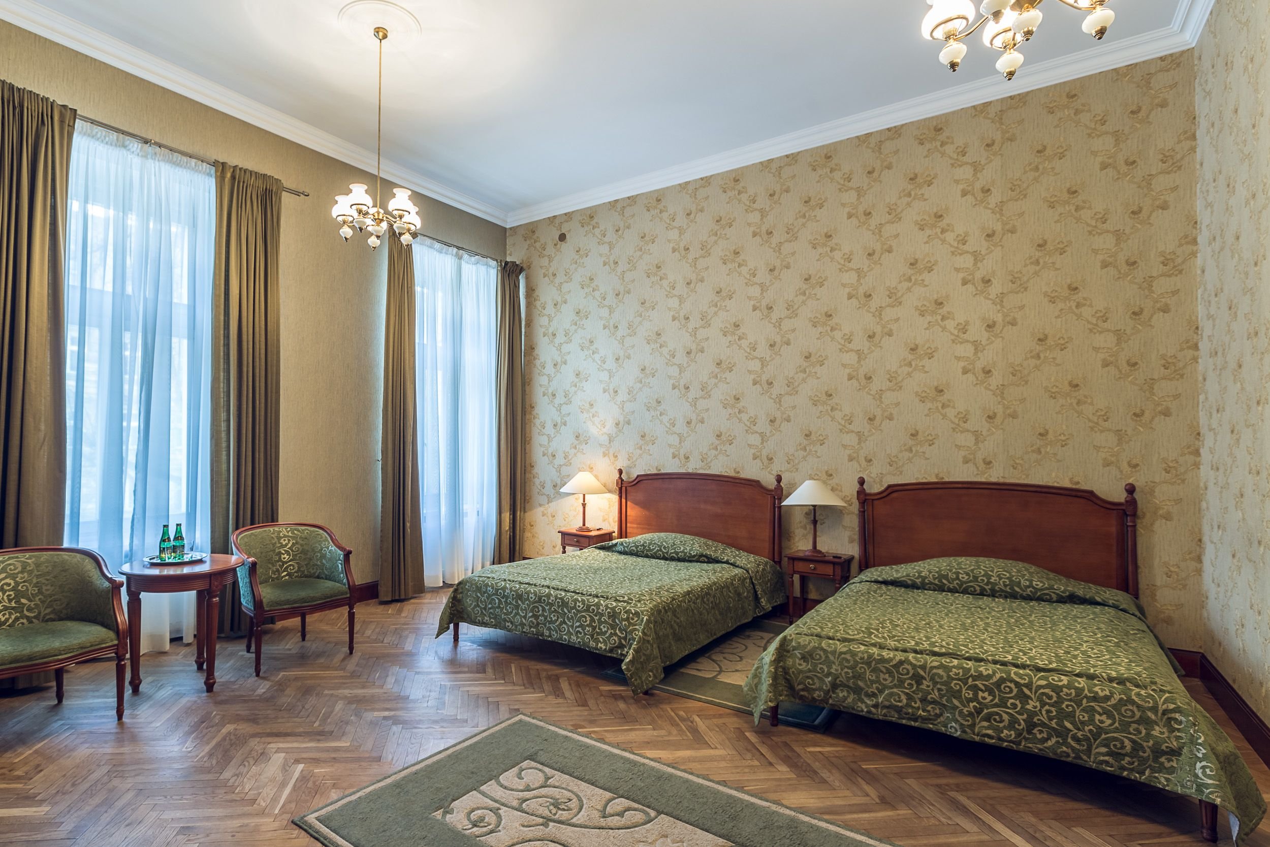 Hotel Royal by null