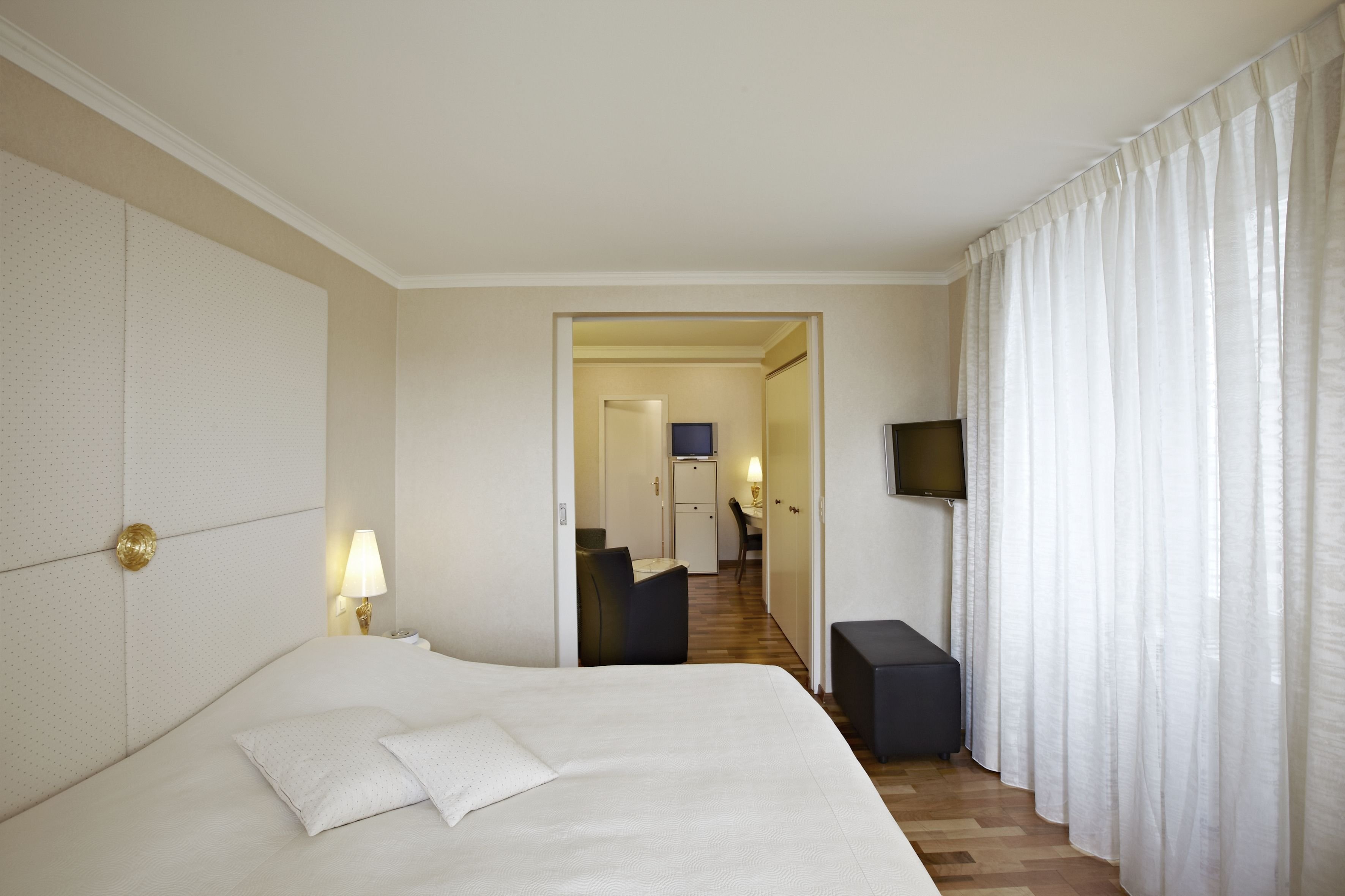 Hotel des Balances by null