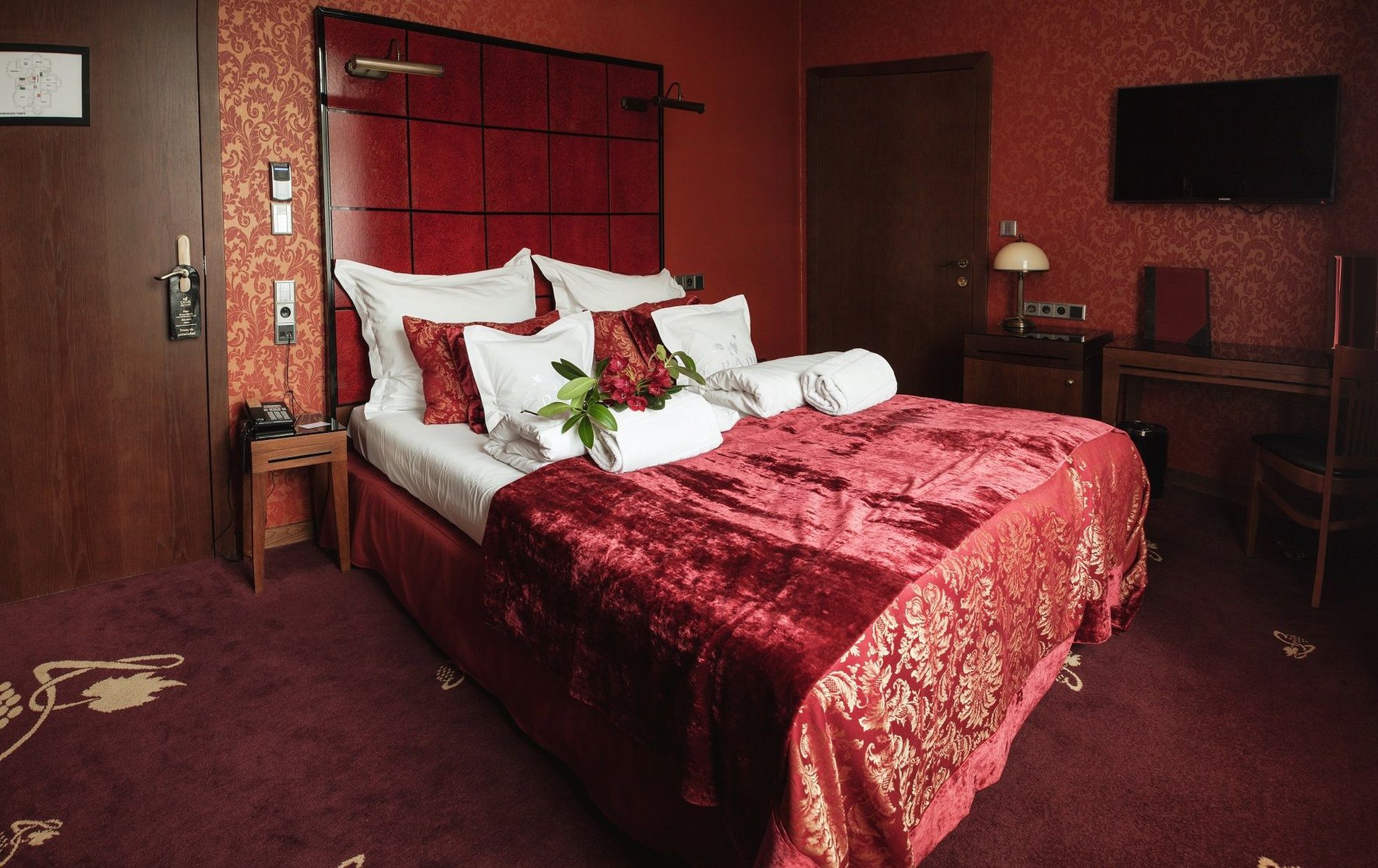 Hotel Grape by null