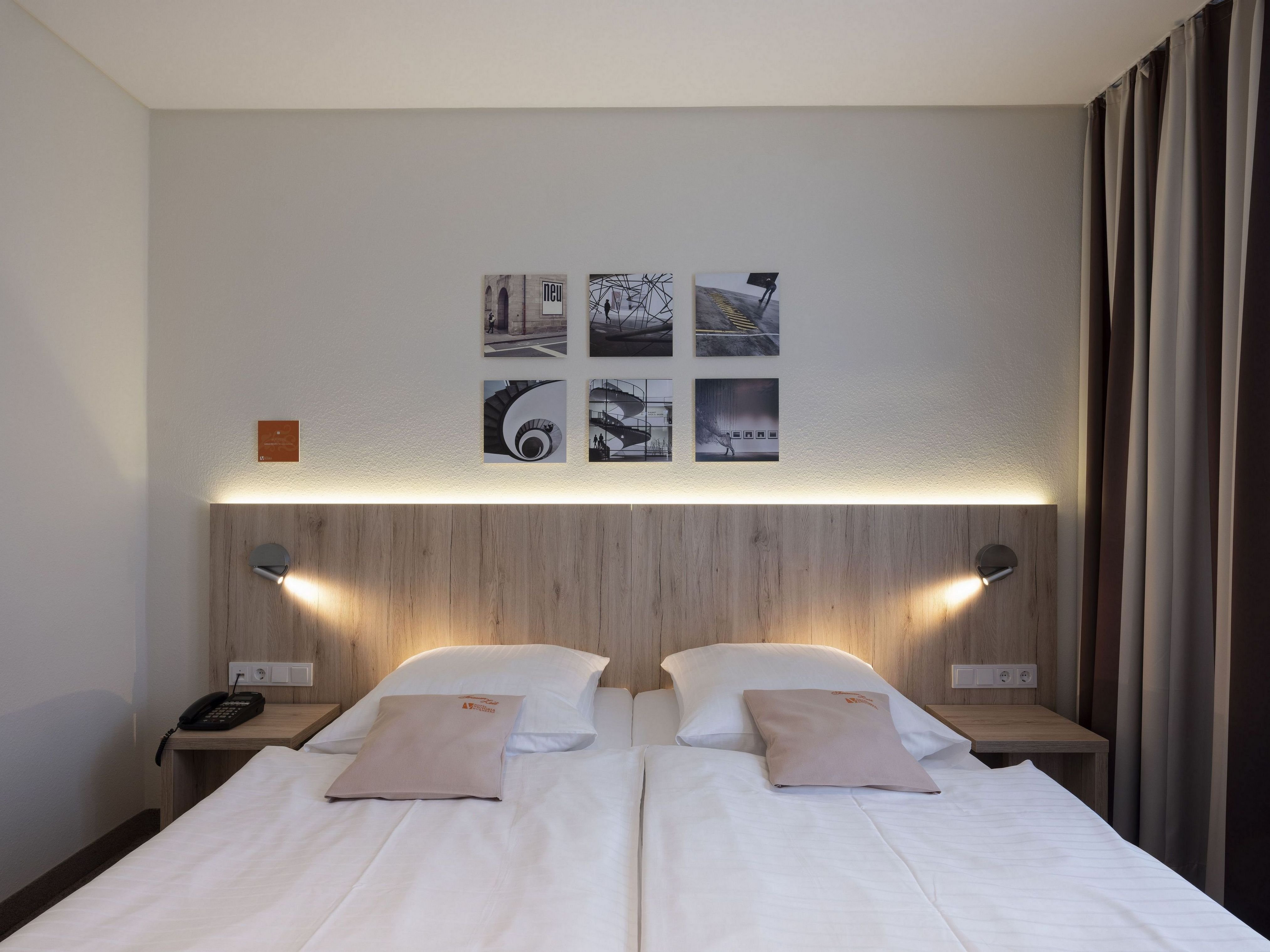 Hotel Victoria by null