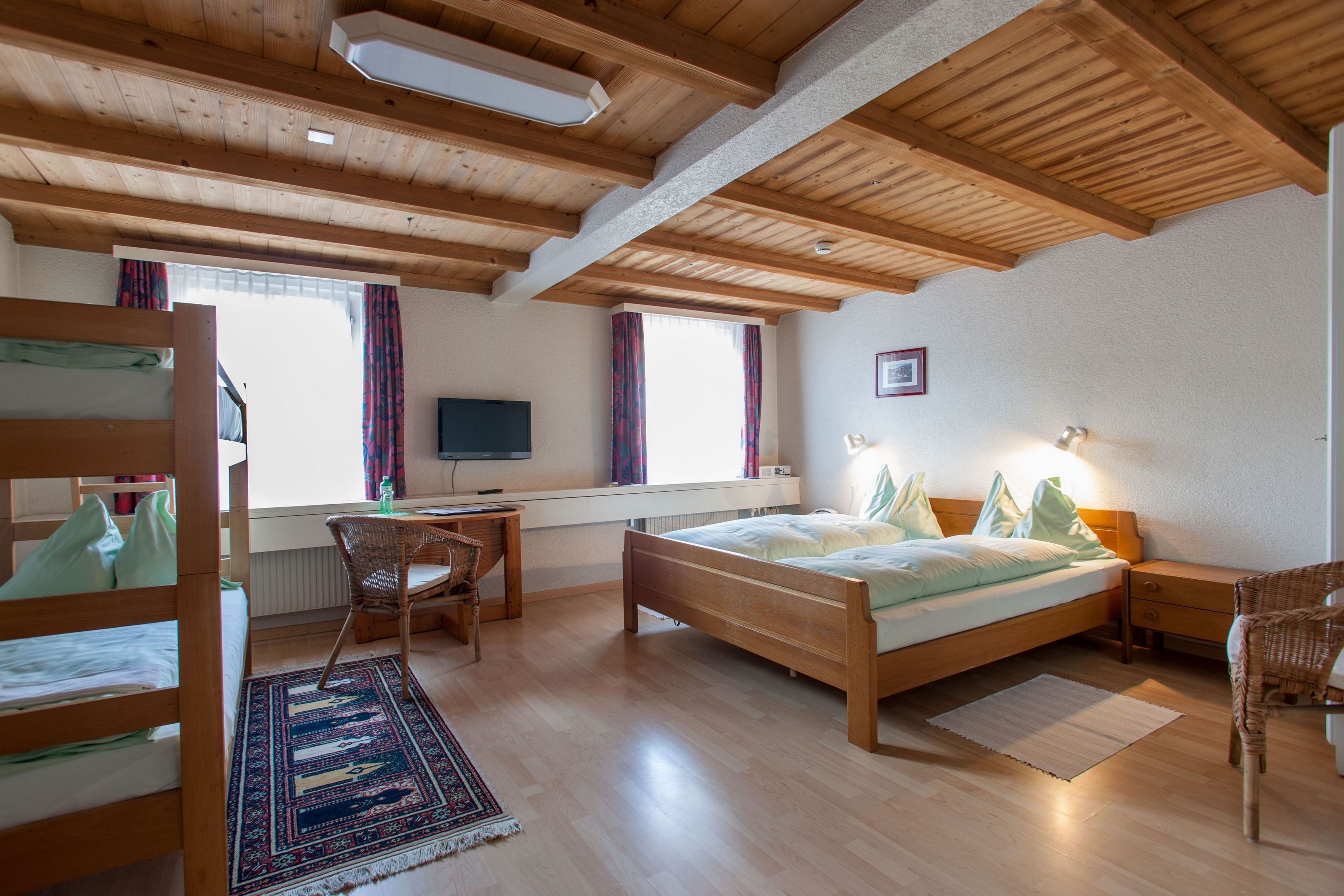 Gasthof Hotel Linde by null