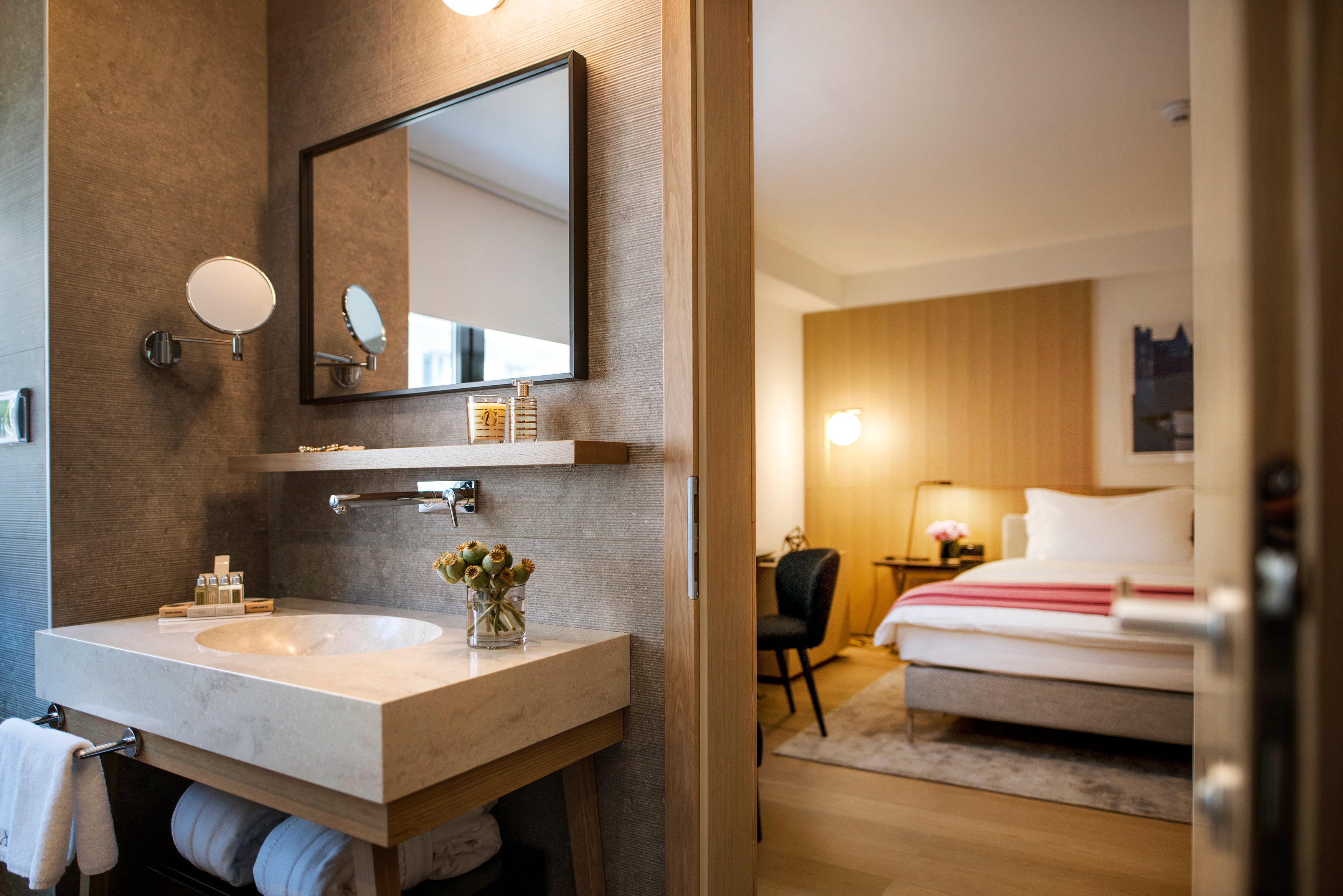 Hotel Excelsior by null
