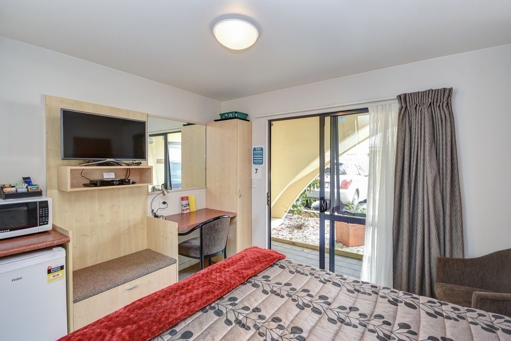 Bella Vista Dunedin Motel Accommodation by null