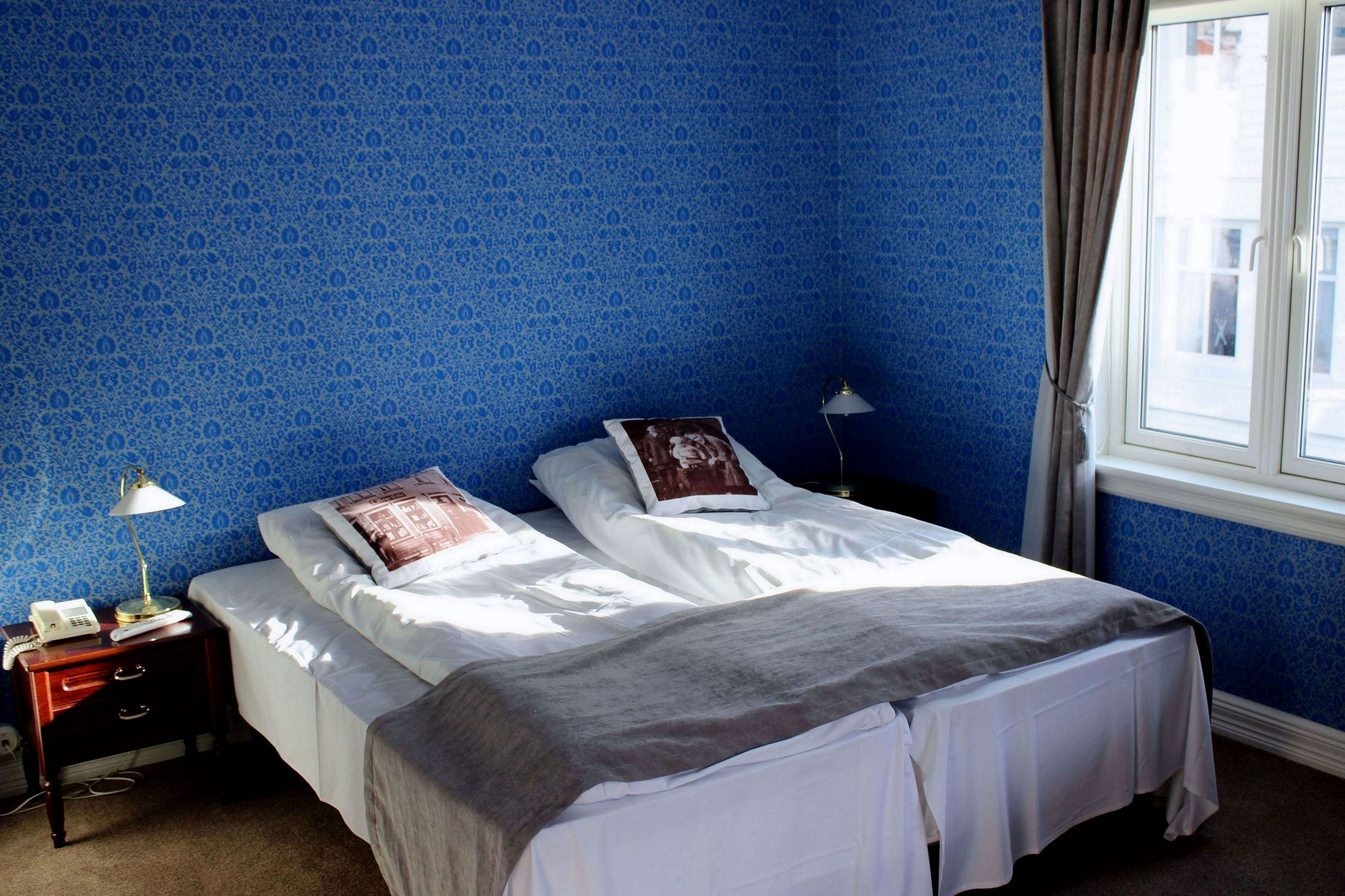 Grand Hotel by null