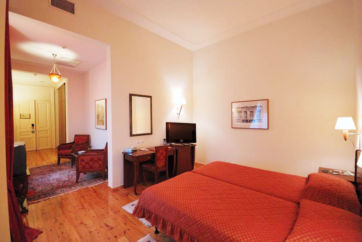 Bristol Hotel photo 2