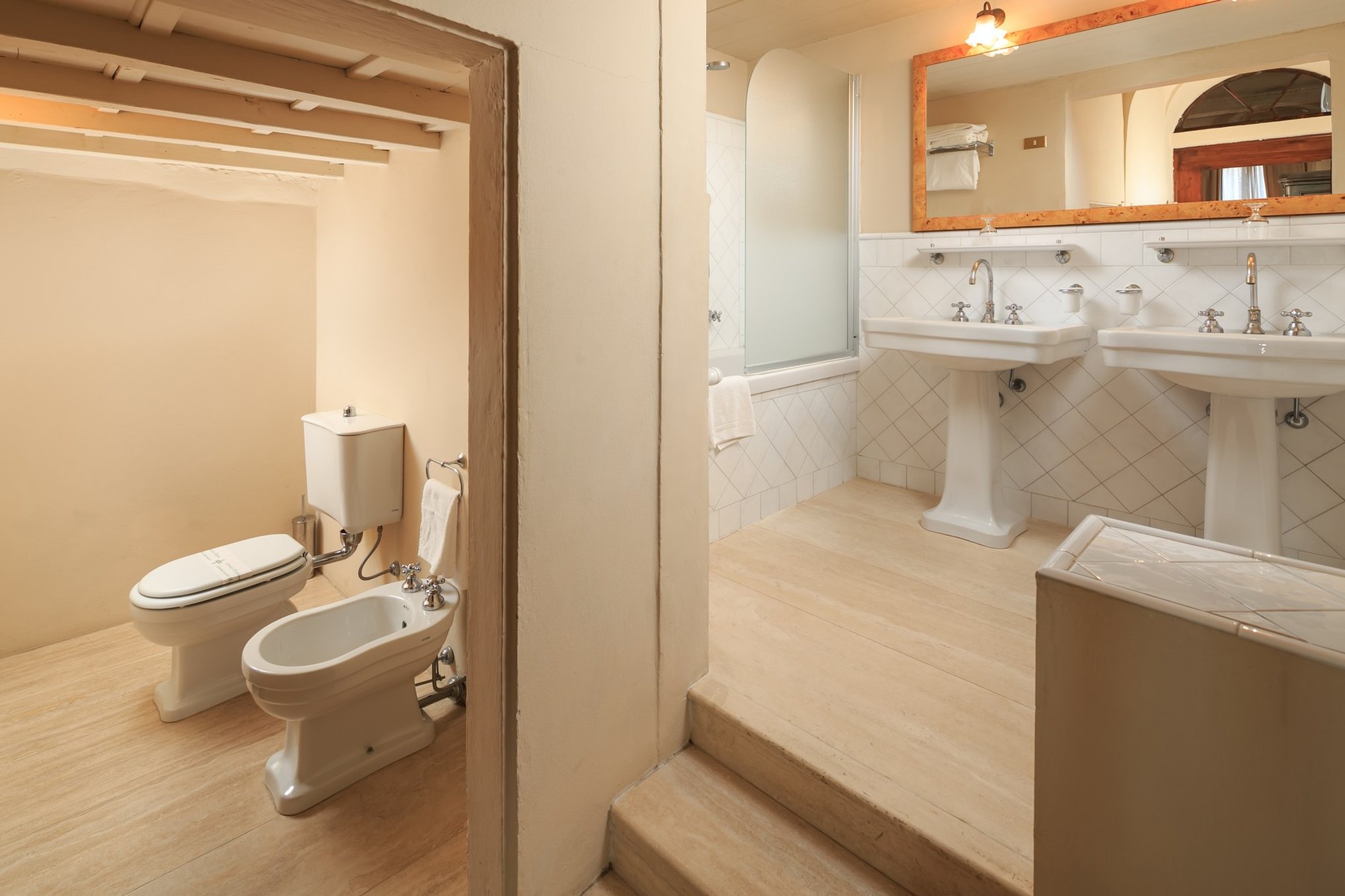 The James Suite Hotel 1564 Firenze by null