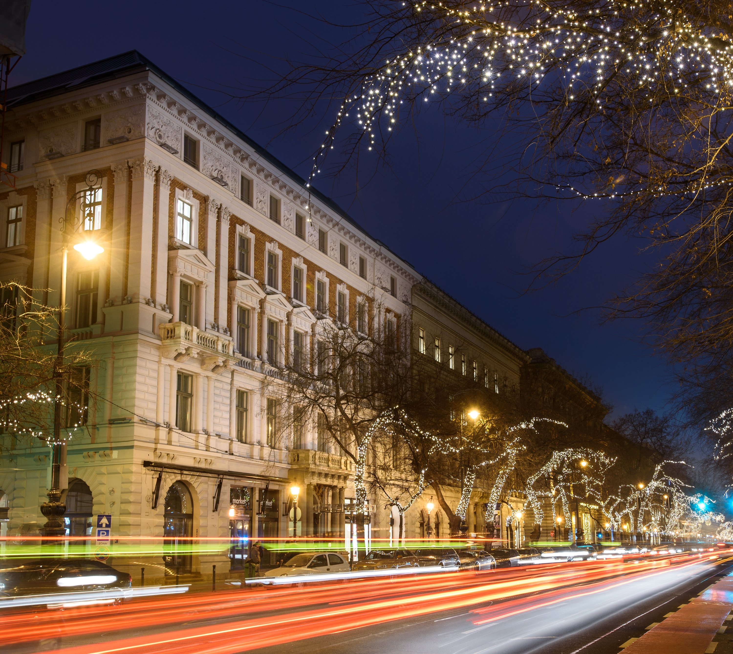 Hotel Moments Budapest by Continental Group by null