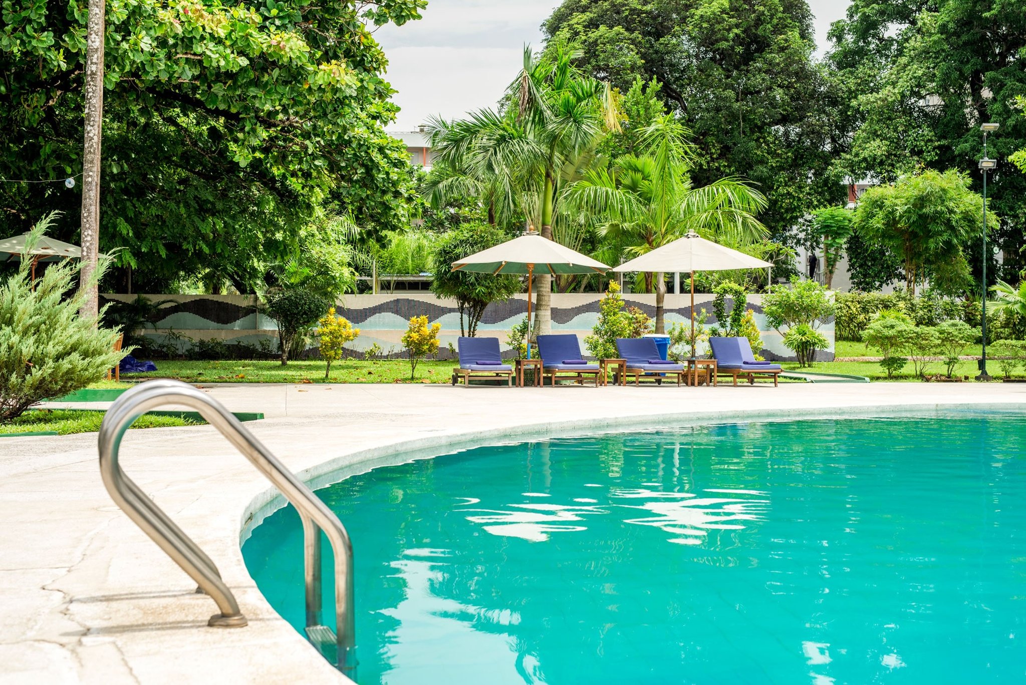 Inya Lake Hotel by null