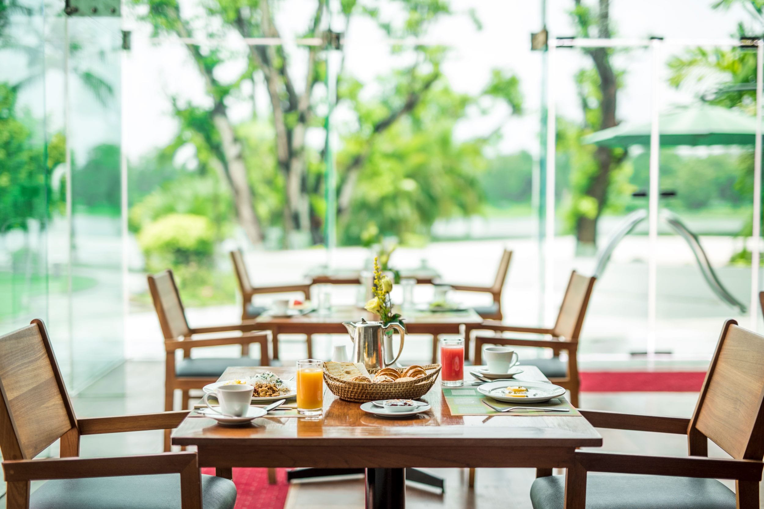 Inya Lake Hotel by null