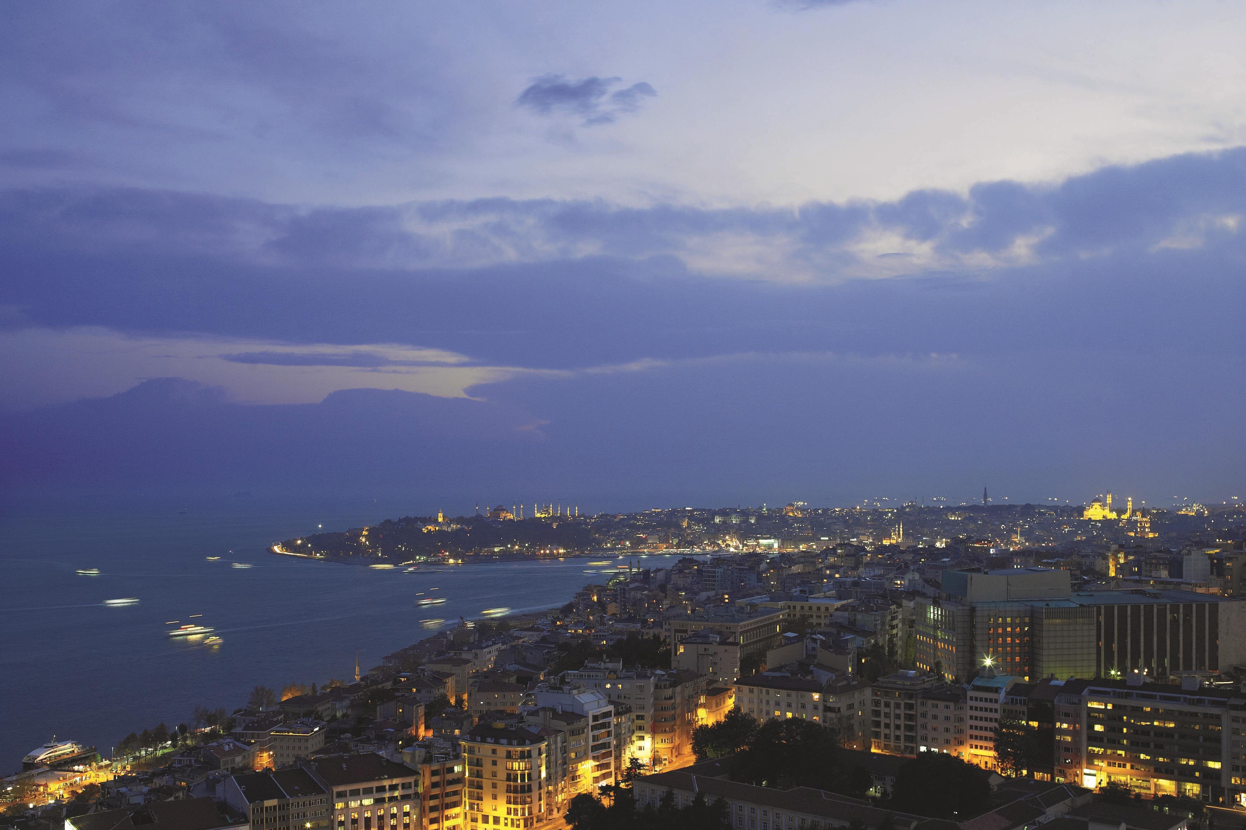 The Ritz-Carlton, Istanbul by null