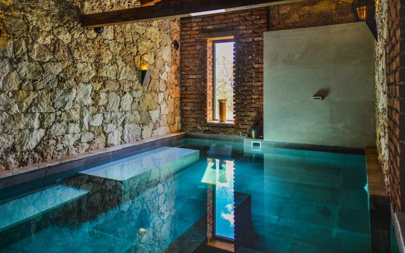 Zornitza Family Estate by null