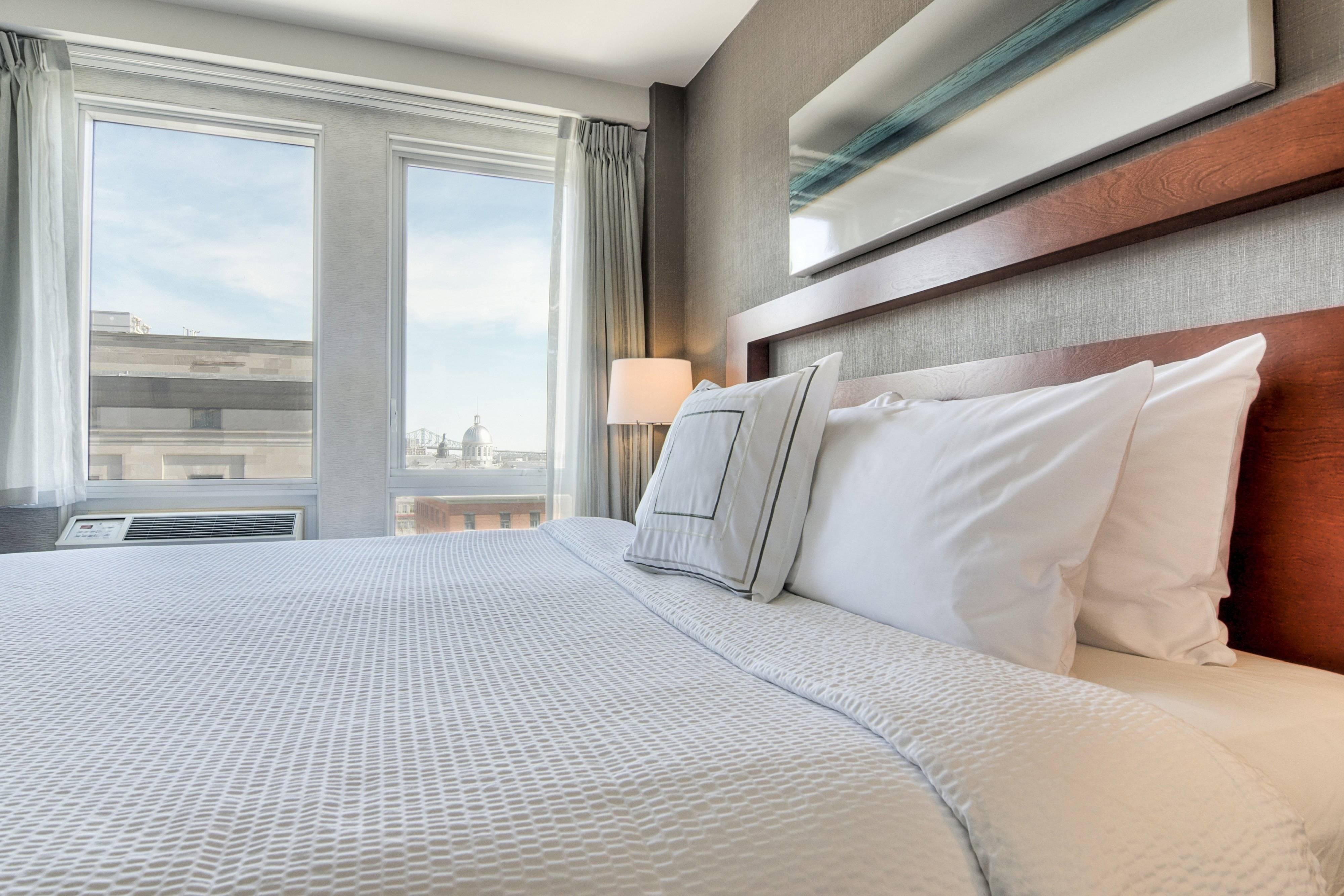 SpringHill Suites Old Montreal by null