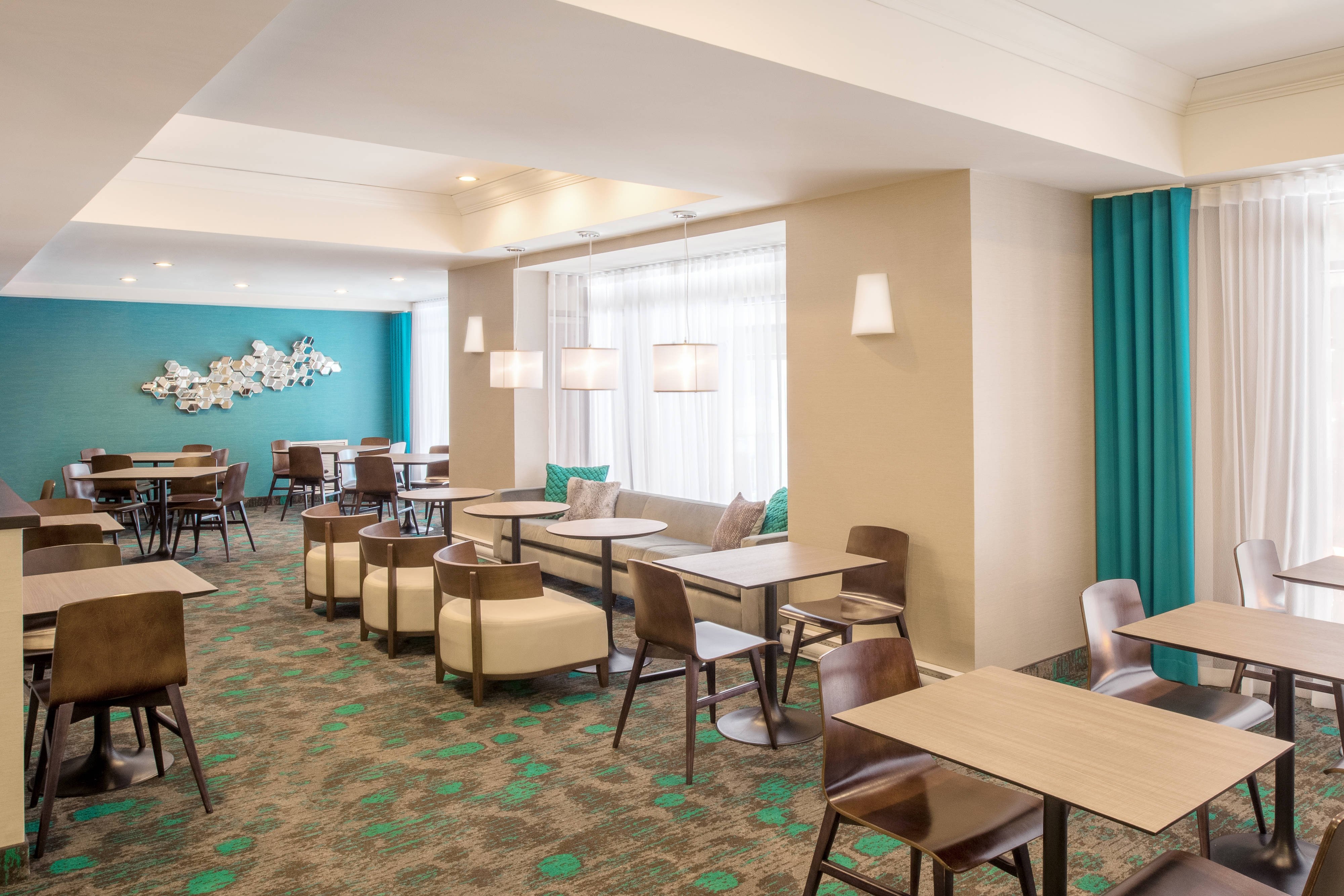 SpringHill Suites Old Montreal by null