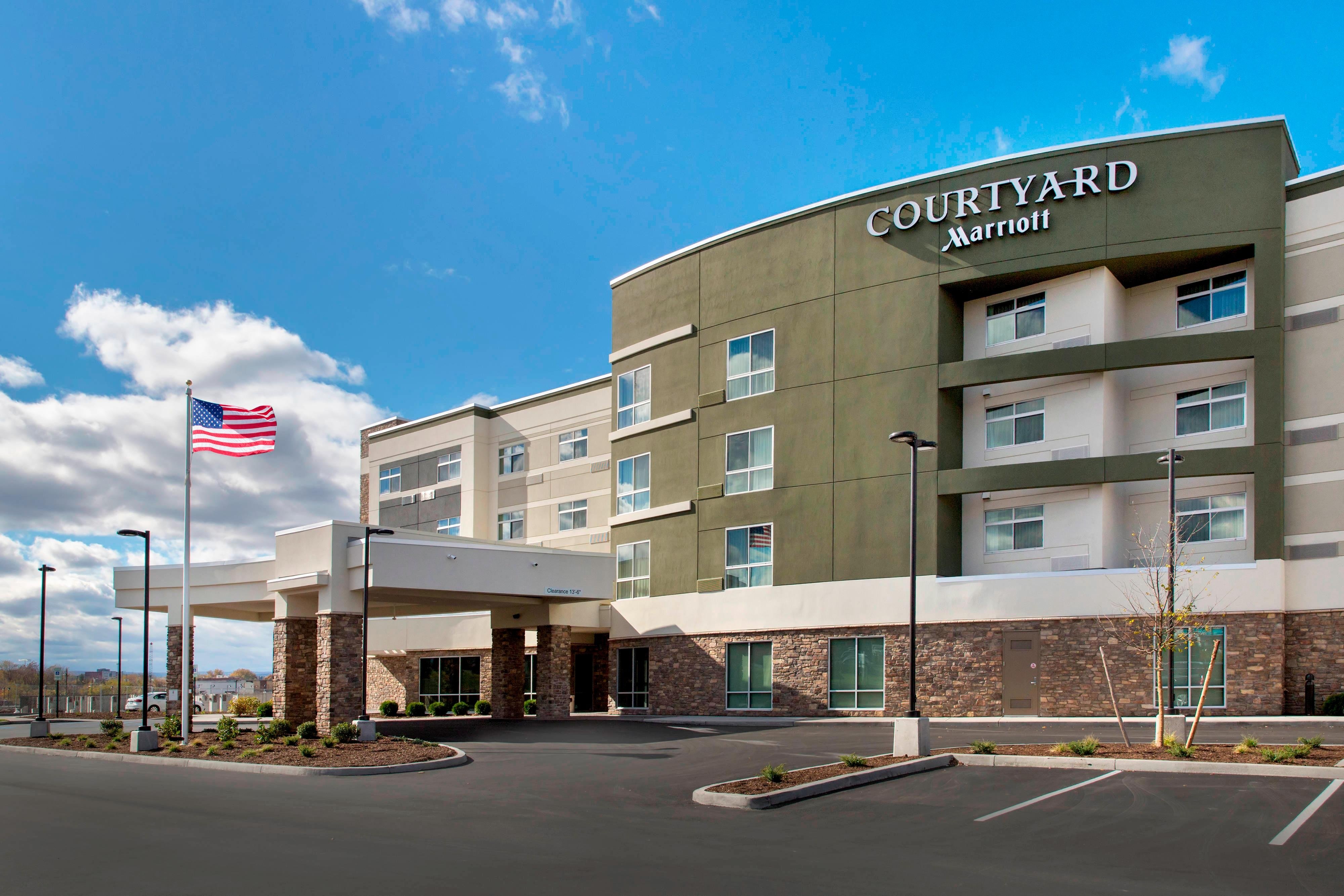 Courtyard by Marriott Schenectady at Mohawk Harbor image