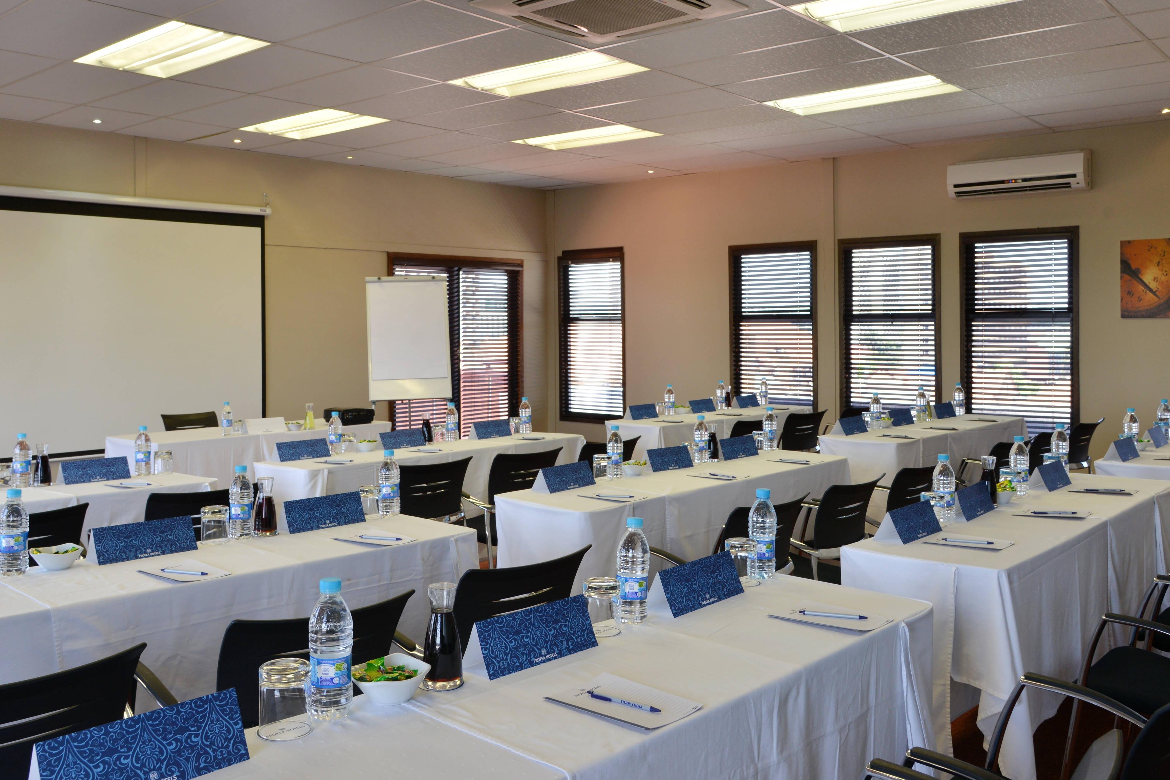 Protea Hotel Pretoria Hatfield by null