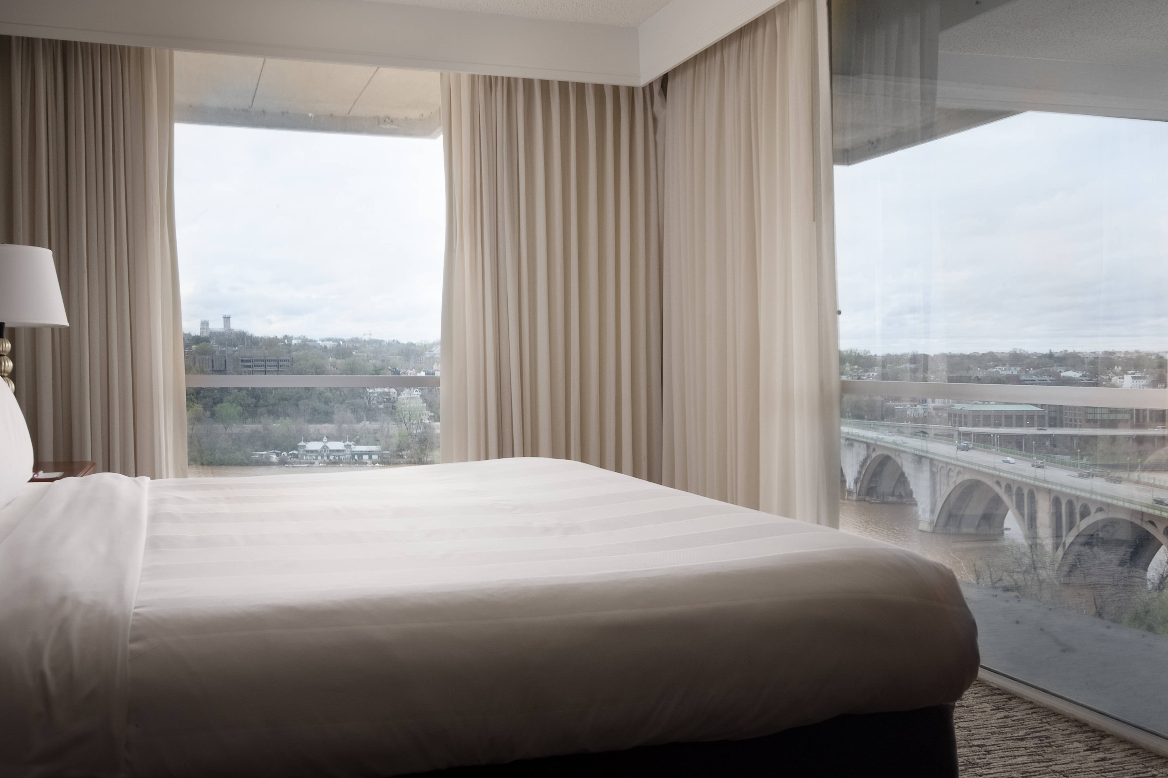 Key Bridge Marriott by null