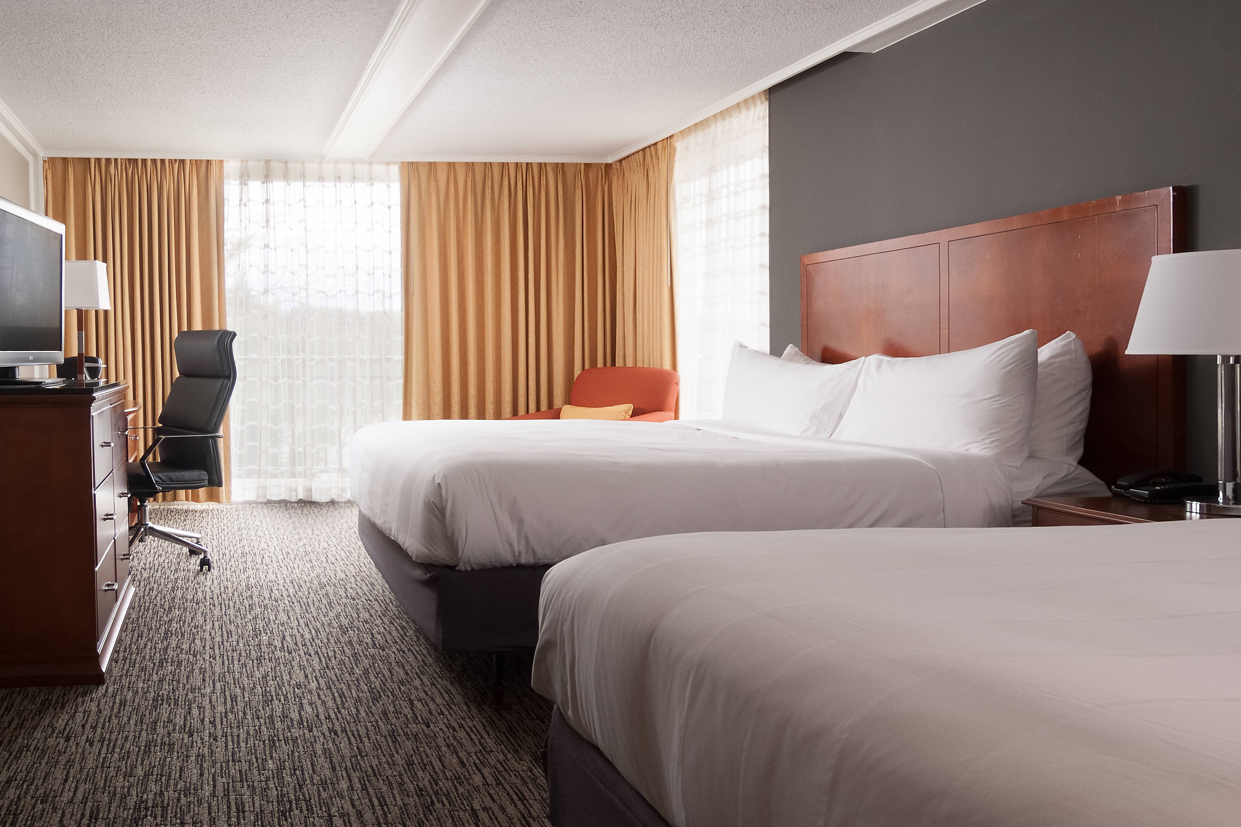 Key Bridge Marriott by null