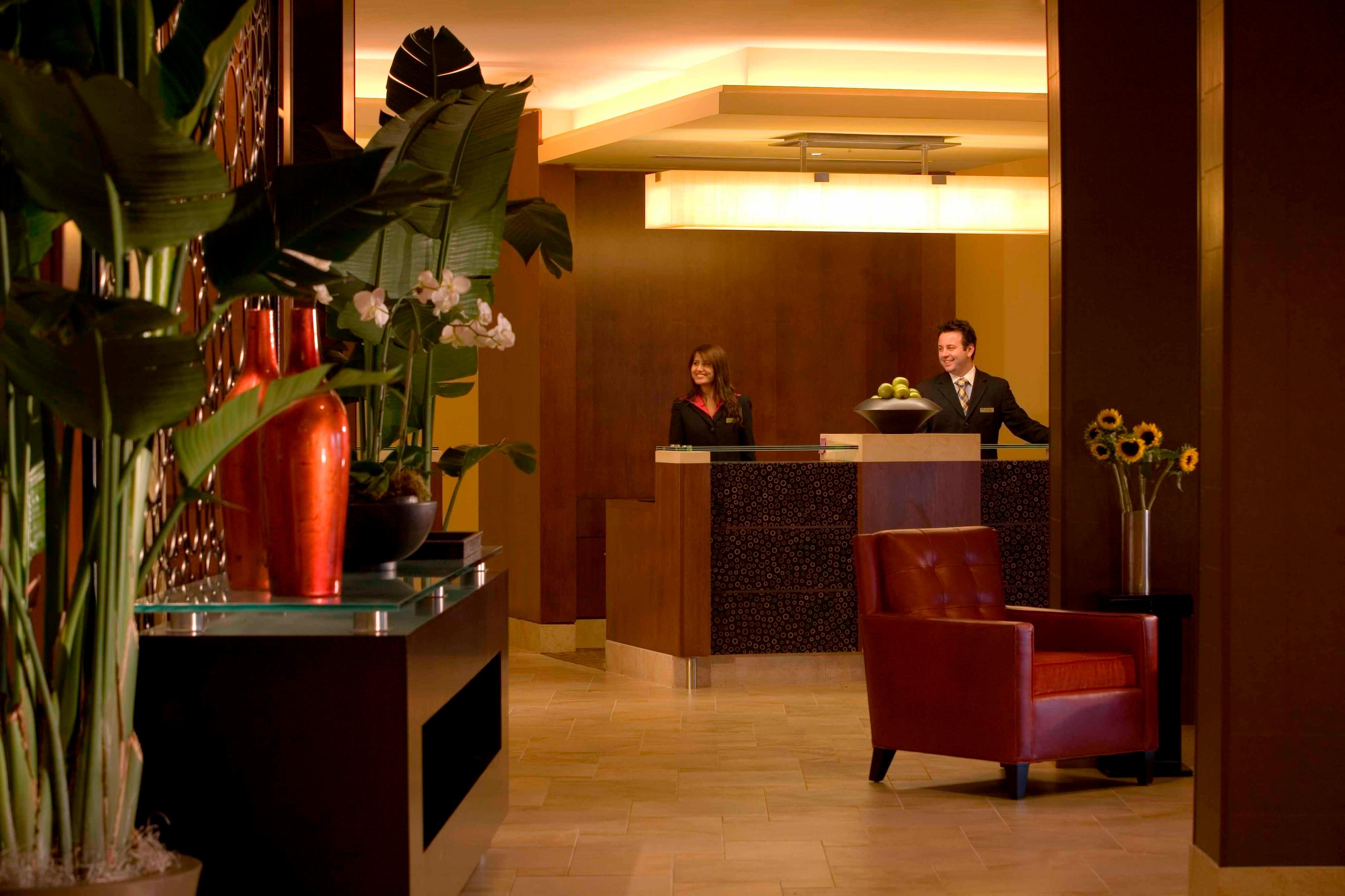 Key Bridge Marriott by null