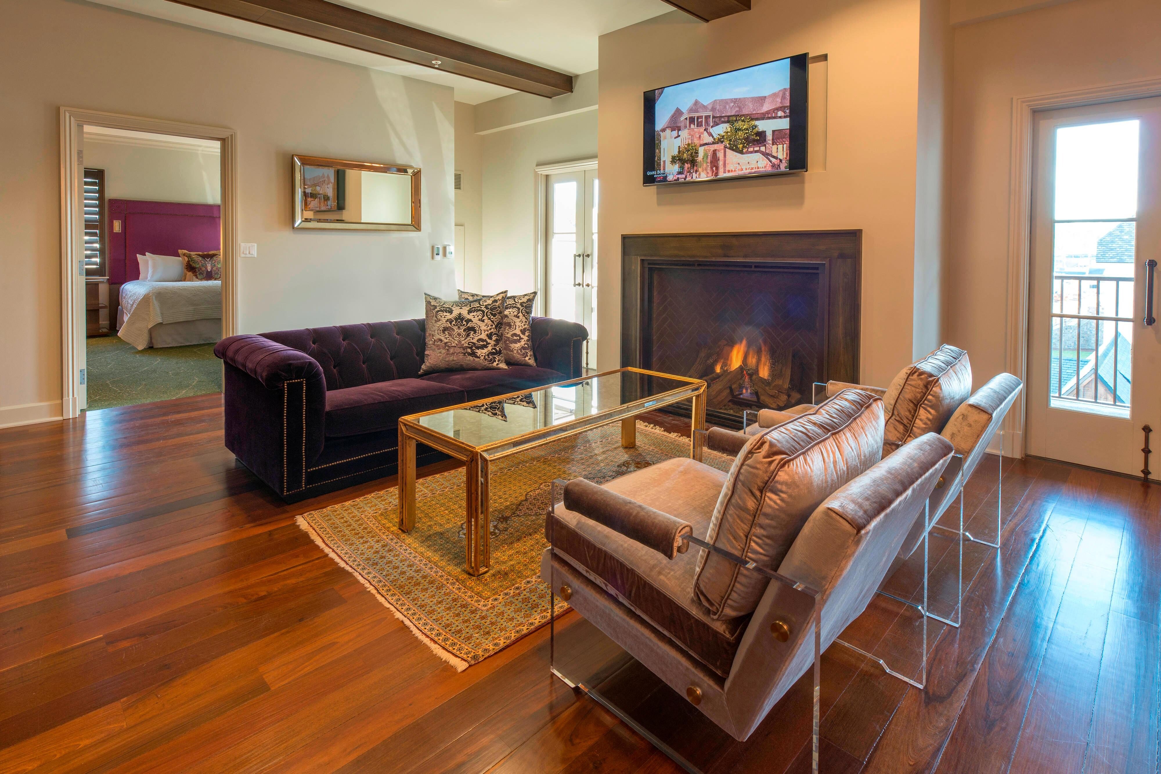 Grand Bohemian Mountain Brook, Autograph Collection by null