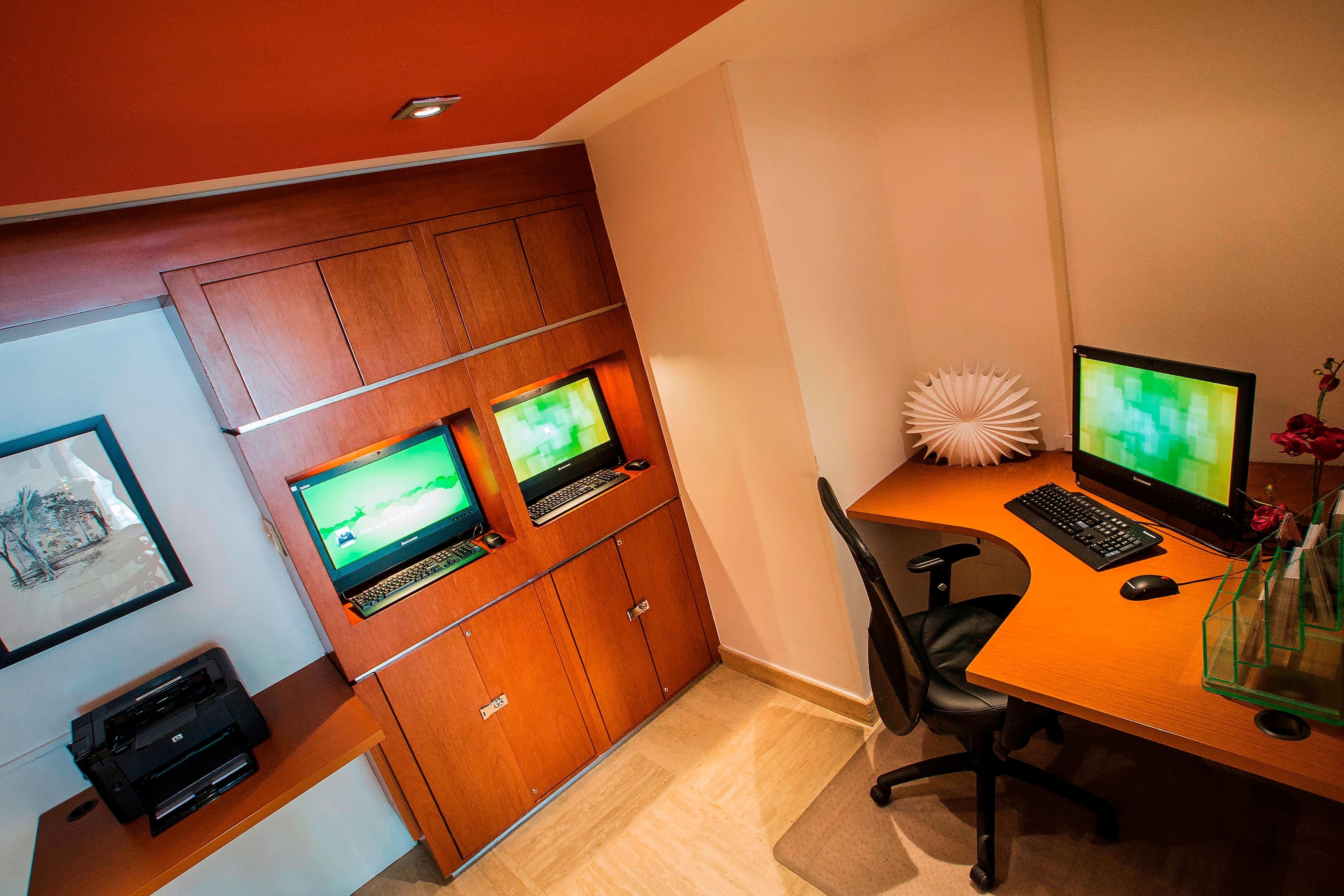 Courtyard by Marriott San Juan Miramar by null