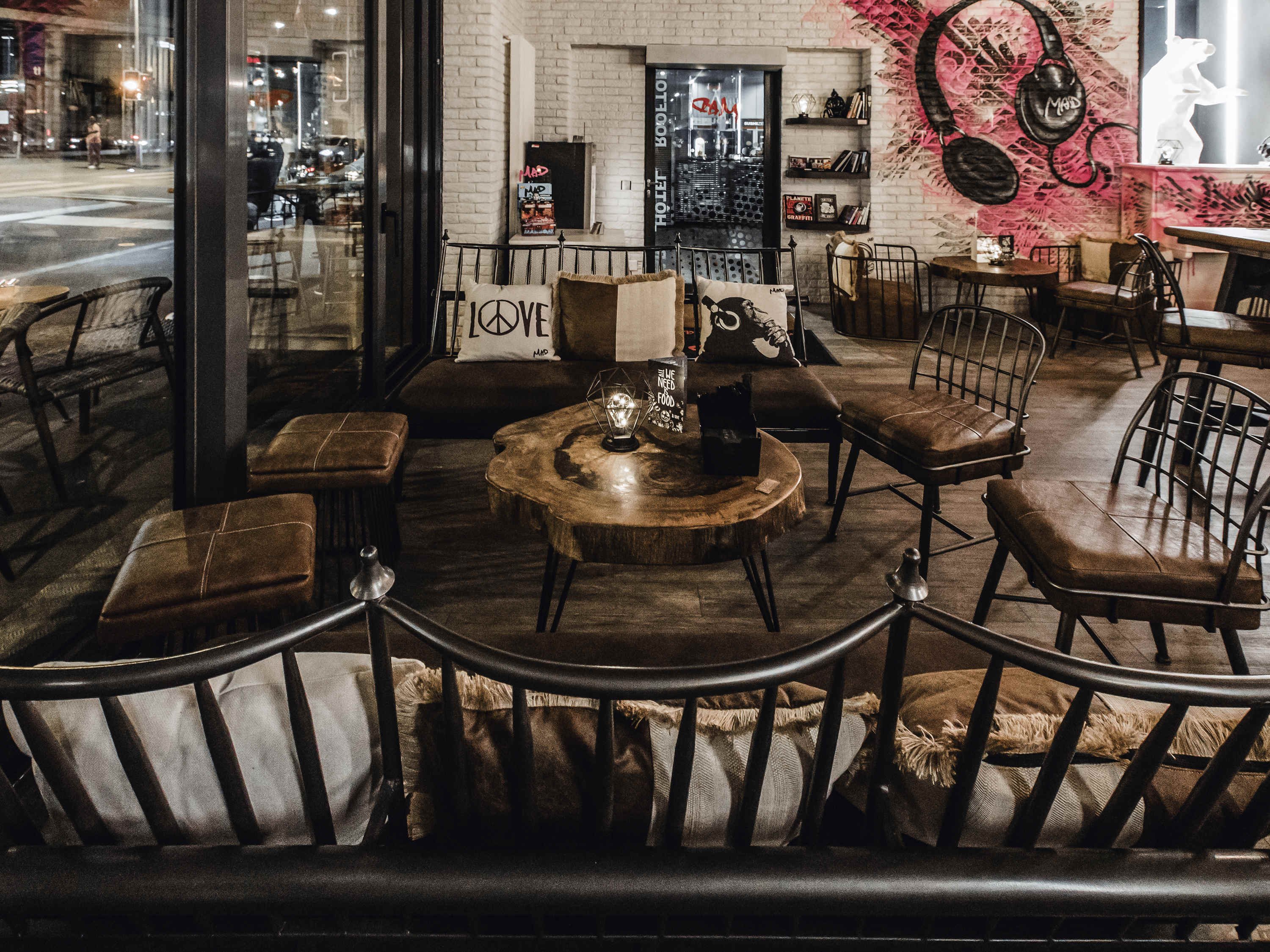 ibis Styles Lausanne Center Mad House by null